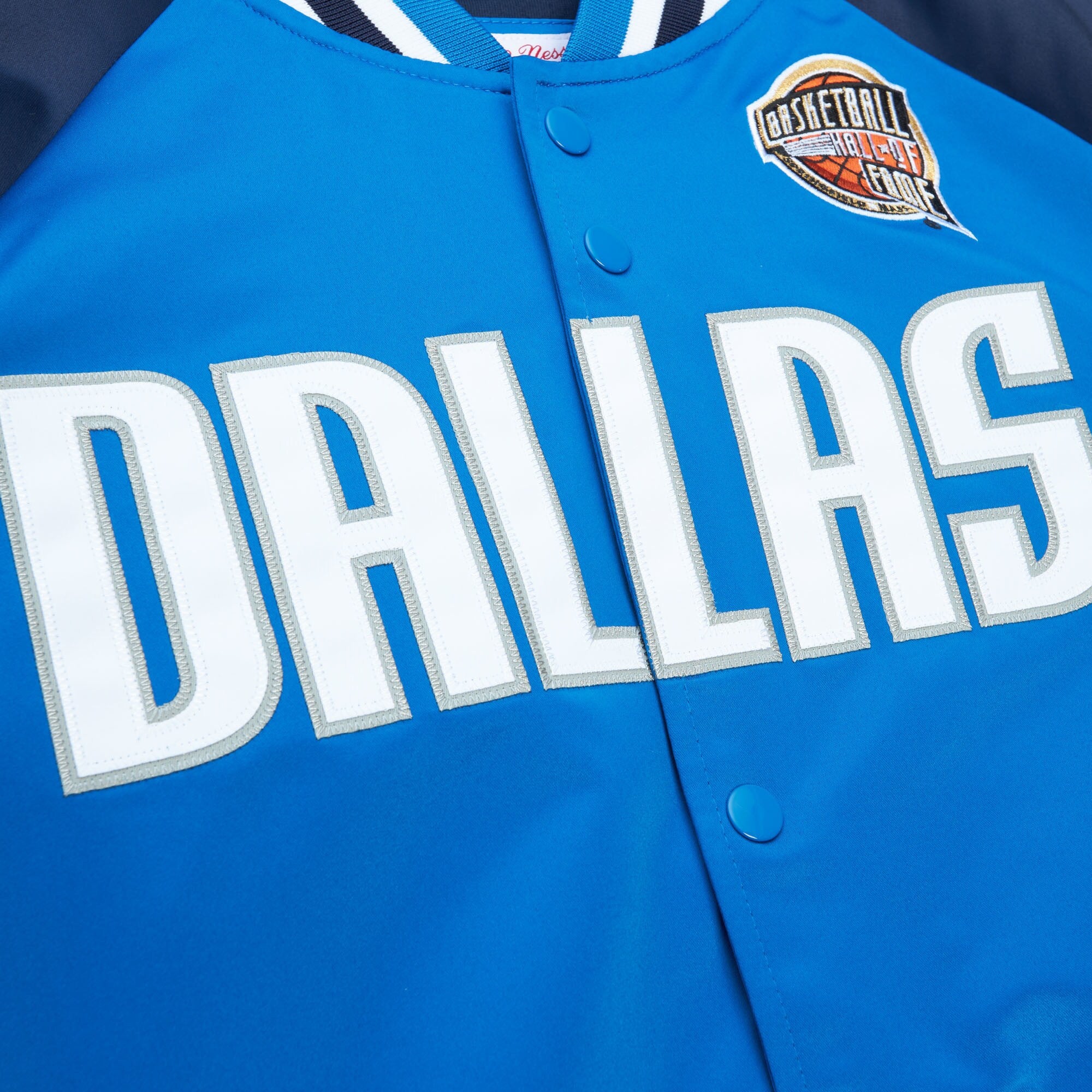 MENS MITCHELL & NESS HOF N&N SATIN JACKET MAVERICKS DIRK NOWITZKI