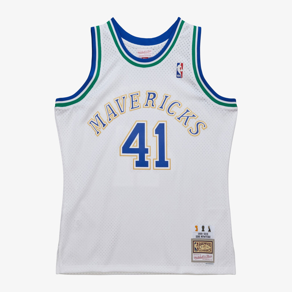 Mens Mitchell & Ness NBA SWINGMAN JERSEY MAVERICKS 1998 DIRK NOWITZKI