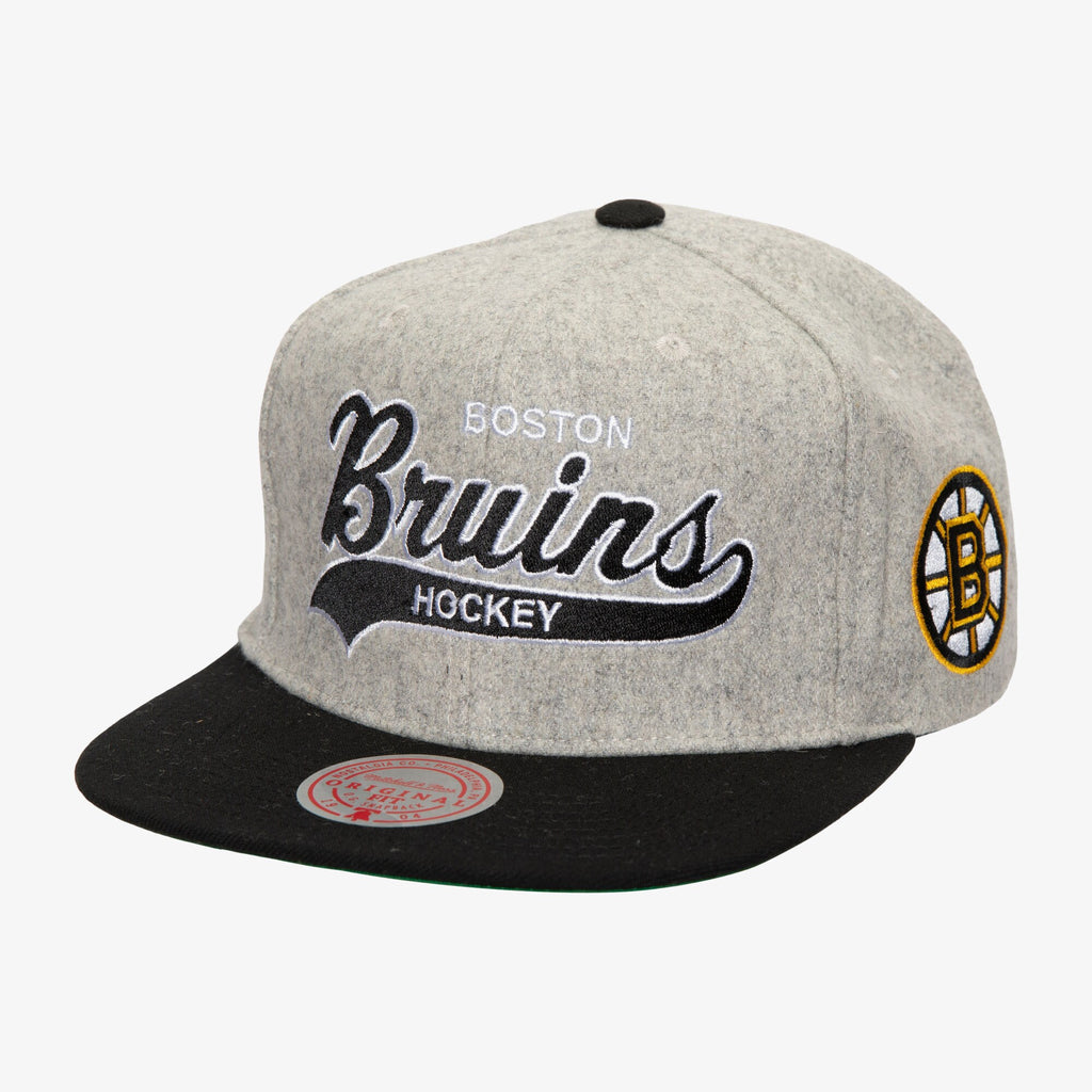 MENS MITCHELL & NESS NHL TAILSWEEP 2.0 MELTON SNAPBACK BRUINS