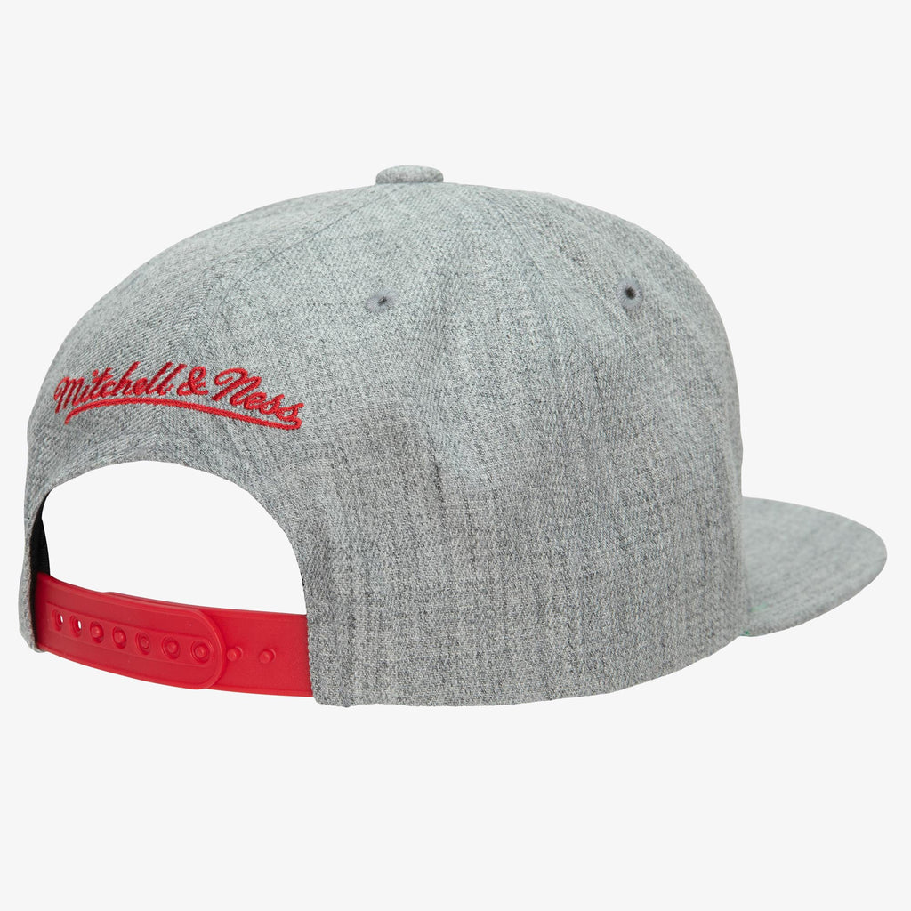 Mens Mitchell & Ness NBA TEAM HEATHER 2.0 SNAPBACK HWC HAWKS