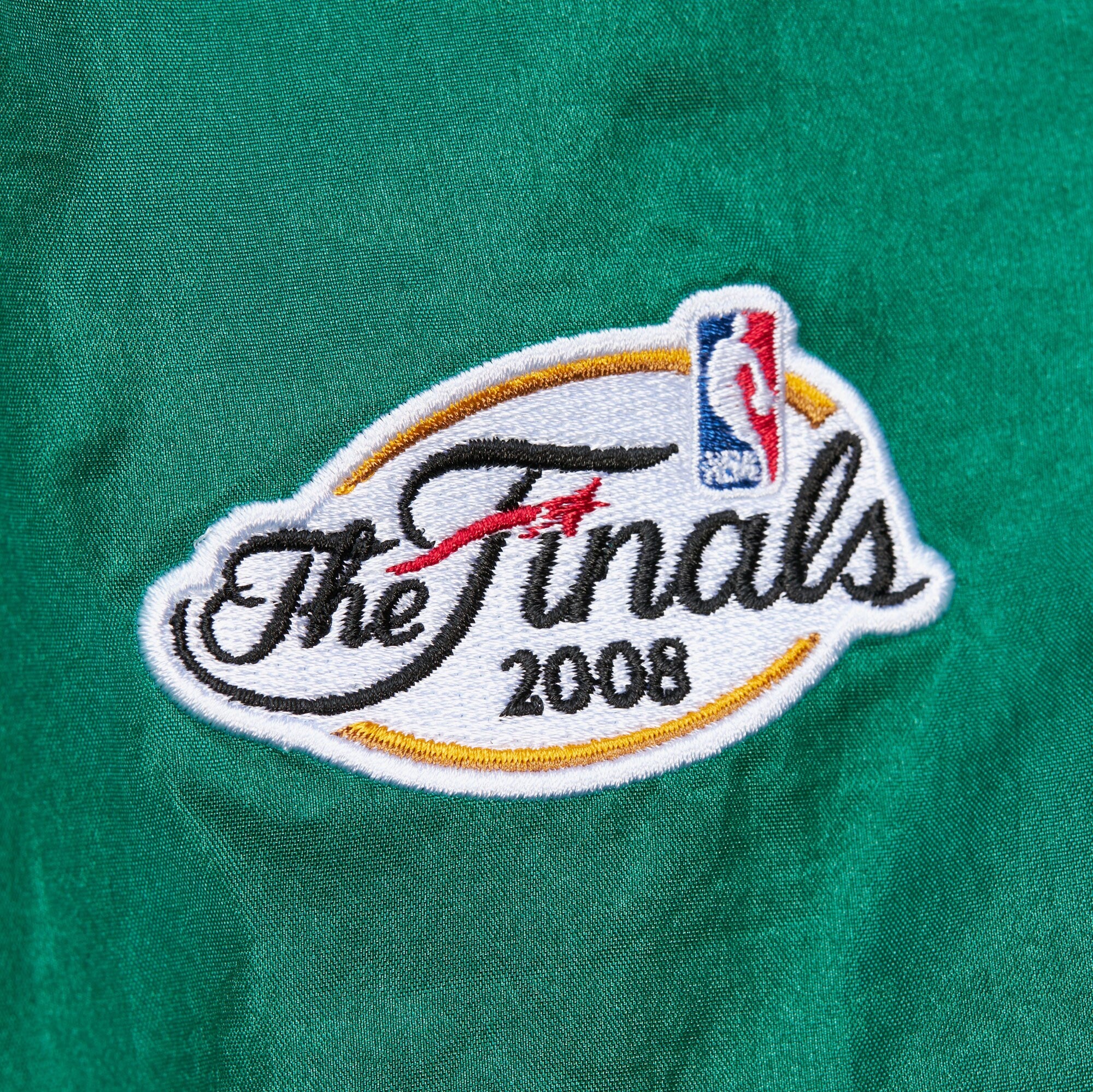MENS MITCHELL & NESS NBA TEAM OG 3.0 ANORAK VINTAGE LOGO CELTICS