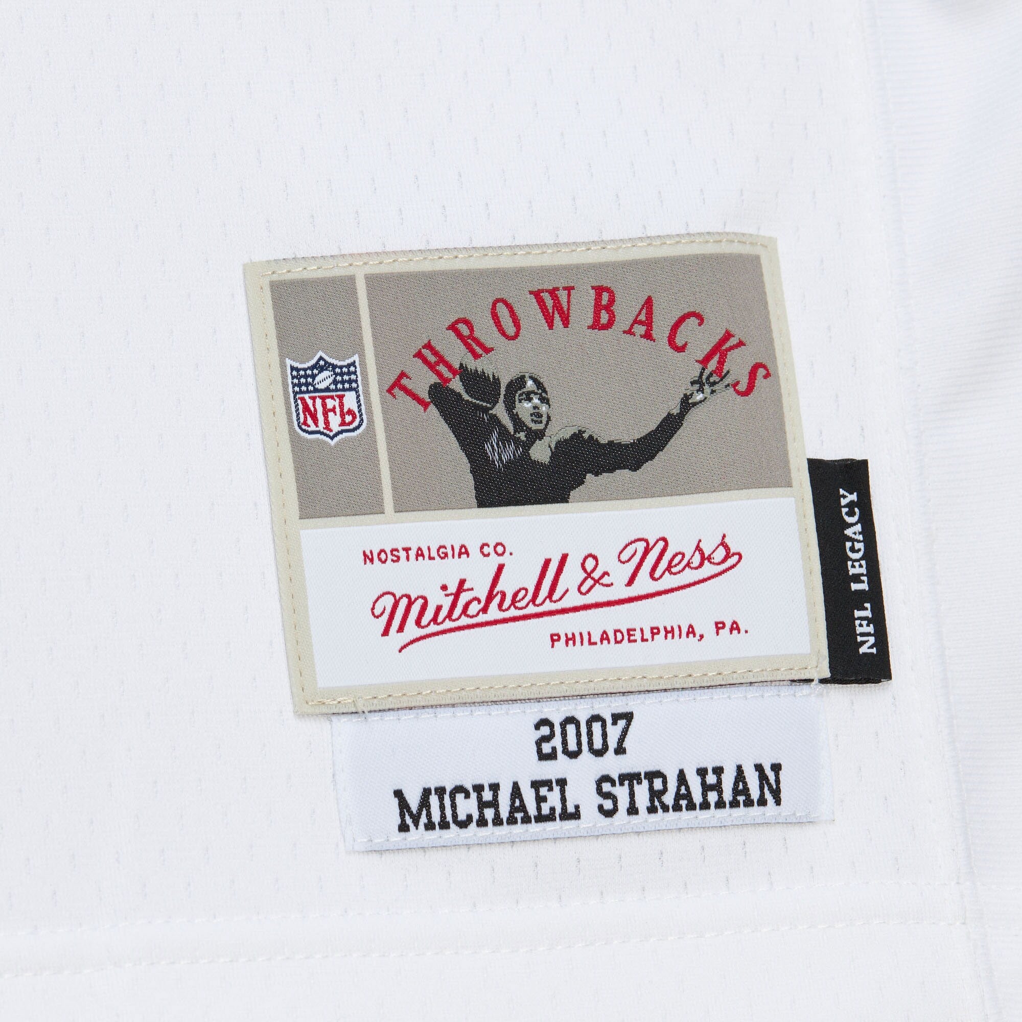Mens Mitchell & Ness NFL WHITE JERSEY GIANTS 2007 MICHAEL STRAHAN