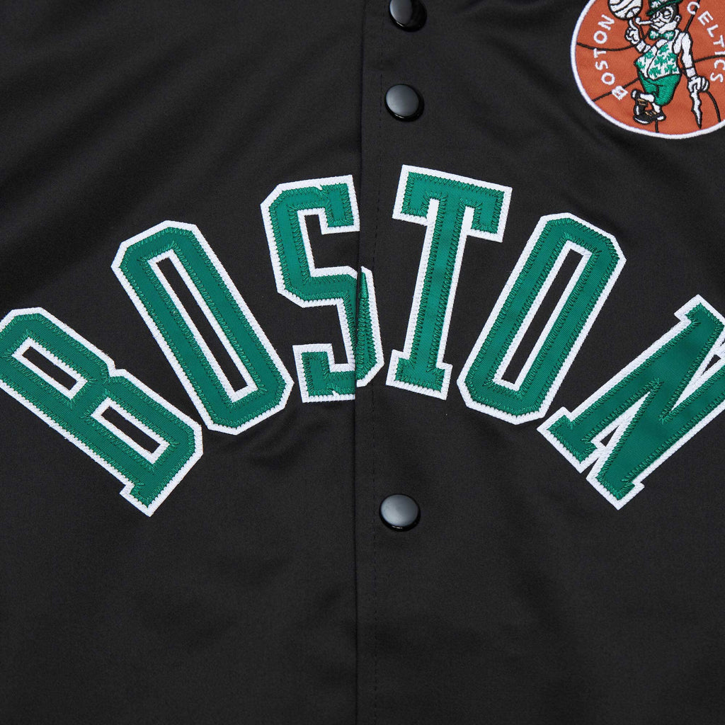 Mens Mitchell & Ness NBA LIGHTWEIGHT SATIN JACKET VINTAGE LOGO CELTICS