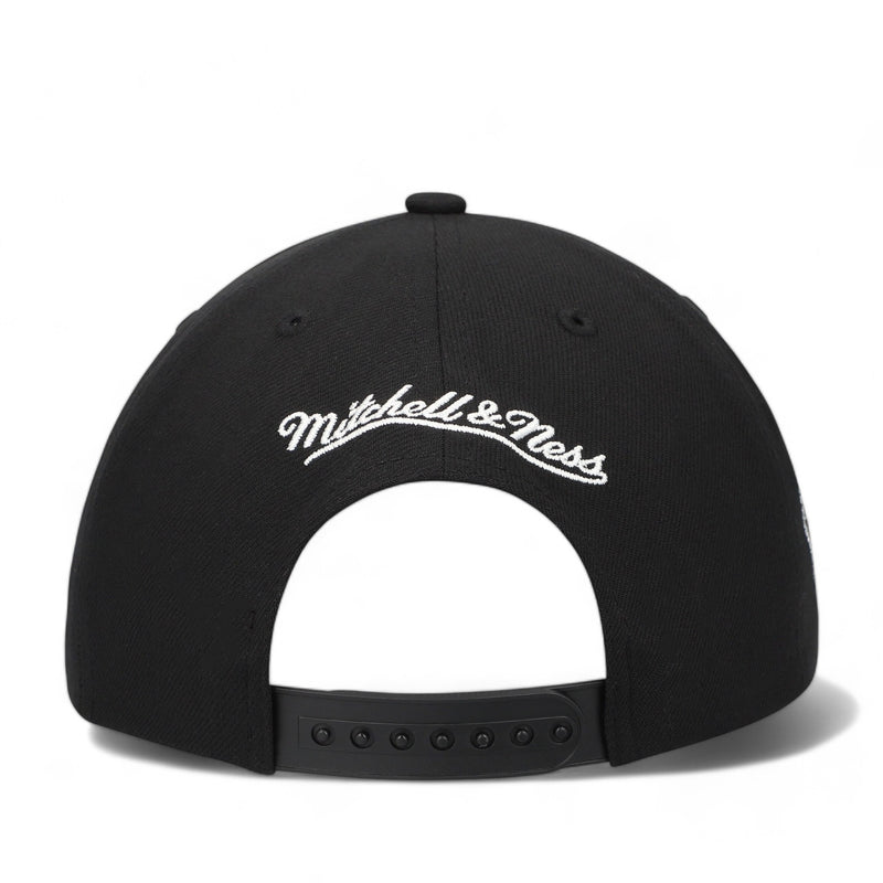 MENS MITCHELL & NESS NHL PANDA PRO SNAPBACK BLACKHAWKS - BLACK