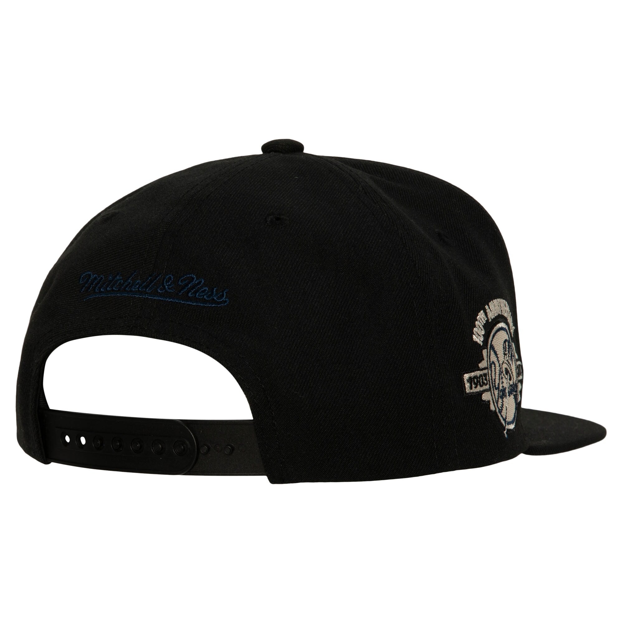 Mens Mitchell & Ness MLB TEAM CLASSIC SNAPBACK COOP YANKEES