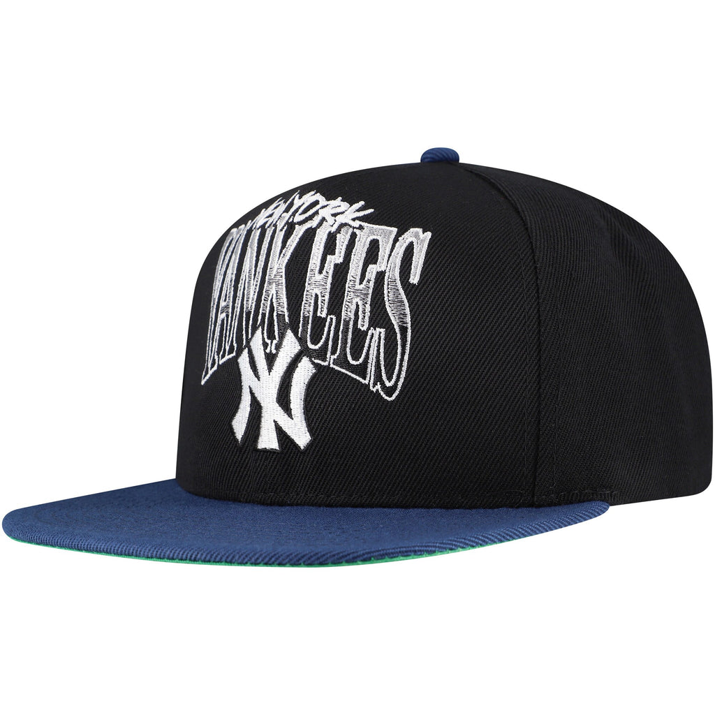 Mens Mitchell & Ness MLB RISE UP SNAPBACK YANKEES