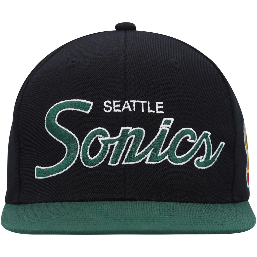 MENS MITCHELL & NESS NBA TEAM SCRIPT 2.0 SNAPBACK HWC SUPERSONICS - BLACK