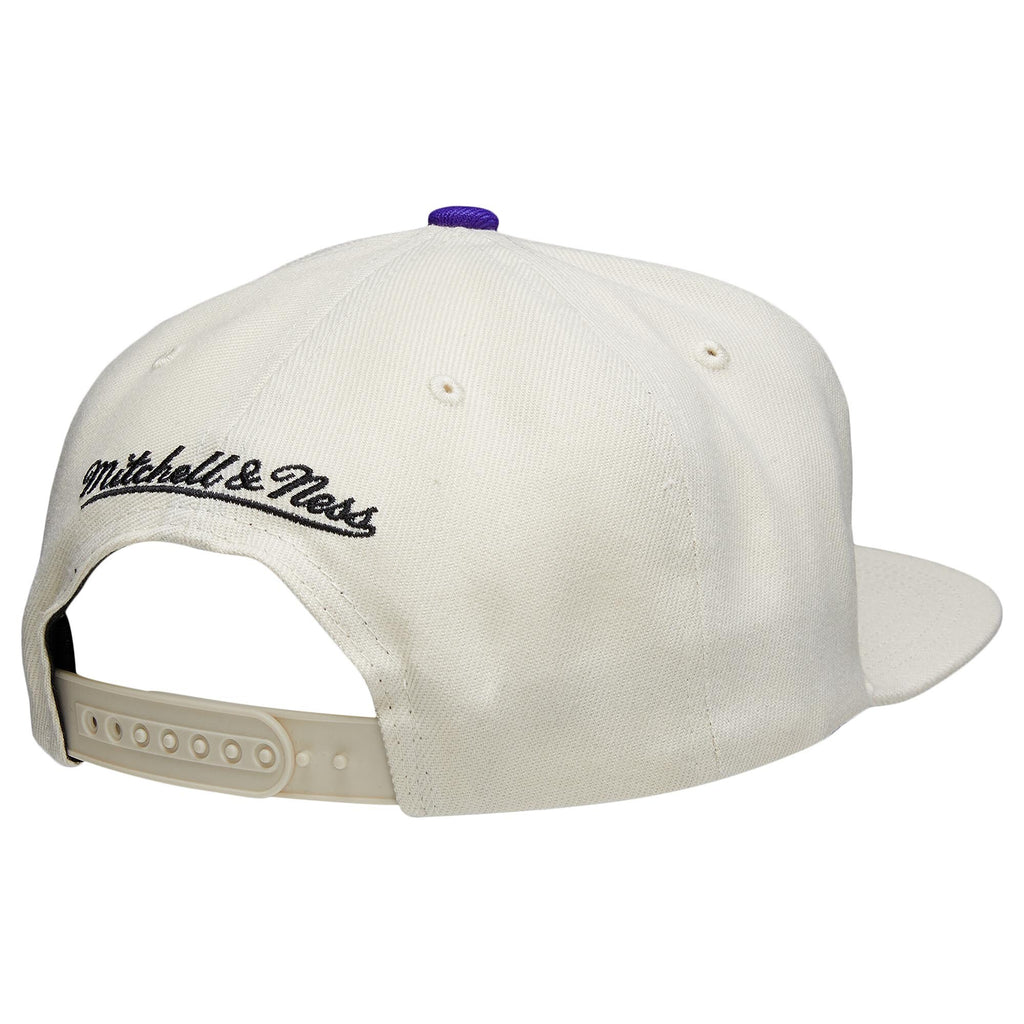 Mens MITCHELL & NESS NBA OFF WHITE SNAPBACK HWC LAKERS