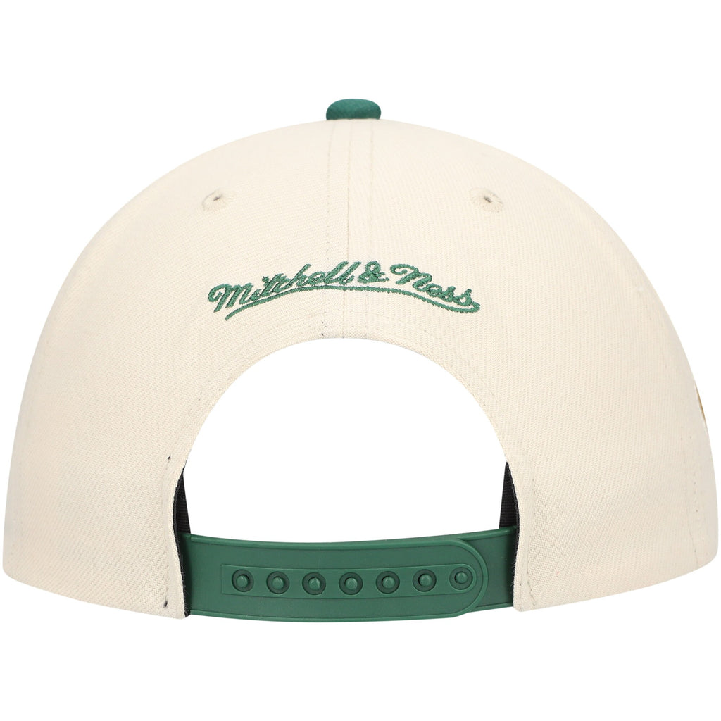 Mens Mitchell & Ness MLB GAME ON PRO SNAPBACK ATHLETICS