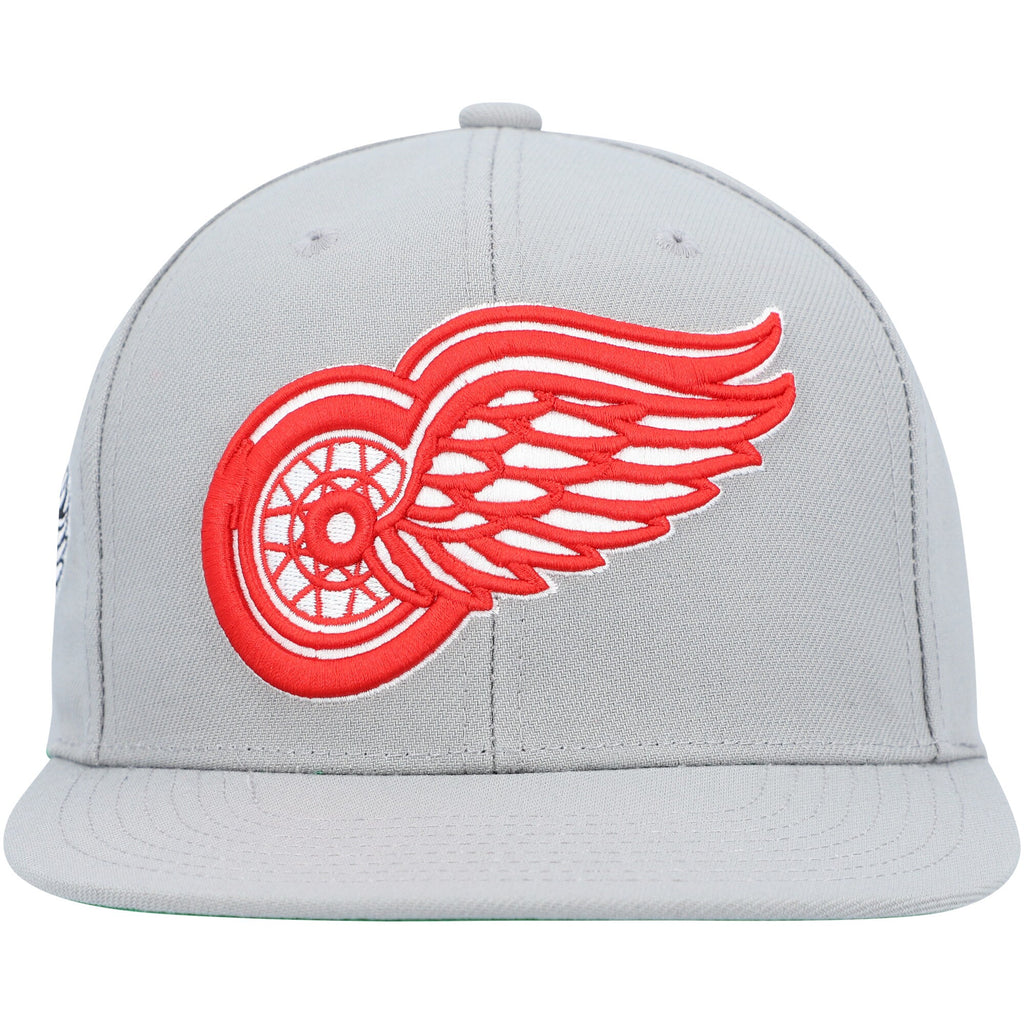 Mens Mitchell & Ness NHL ALTERNATE FLIP SNAPBACK RED WINGS