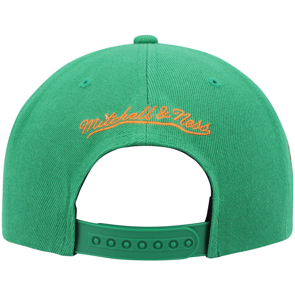 Mens MITCHELL & NESS NBA LIKE MIKE SNAPBACK HWC BUCKS
