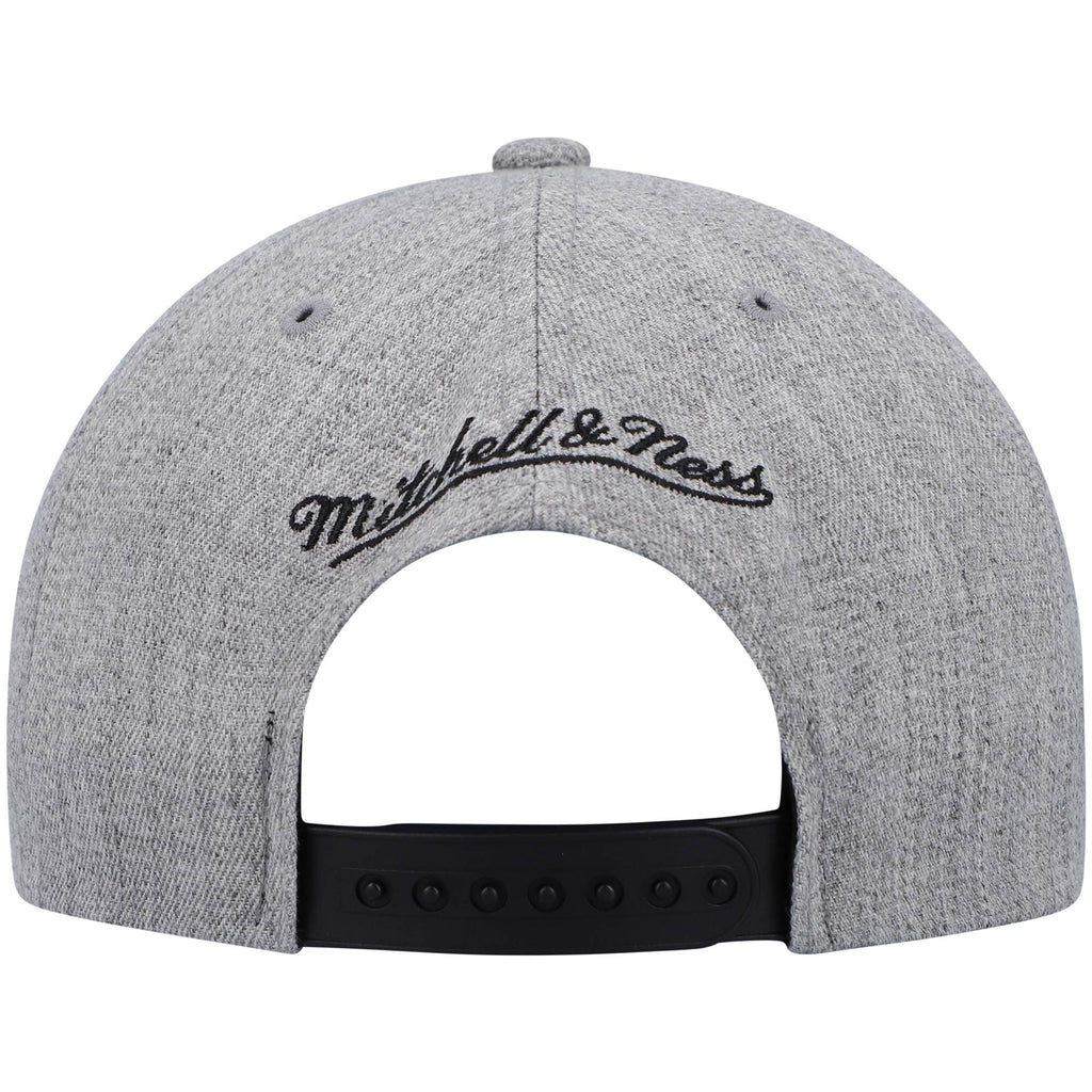 Mens MITCHELL & NESS NBA TEAM HEATHER 2.0 SNAPBACK NETS