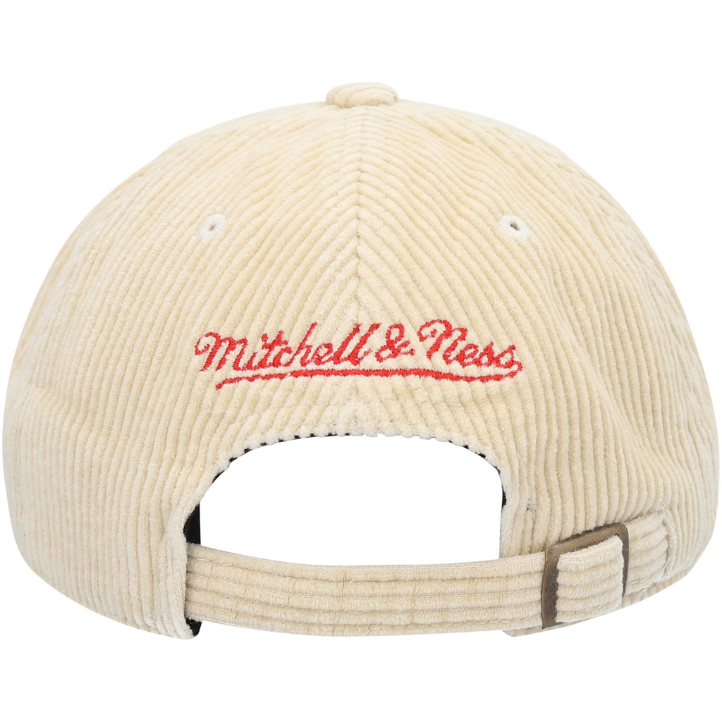 MENS MITCHELL & NESS NBA 1985 WORLD CHAMPS DAD STRAPBACK HWC LAKERS - KHAKI