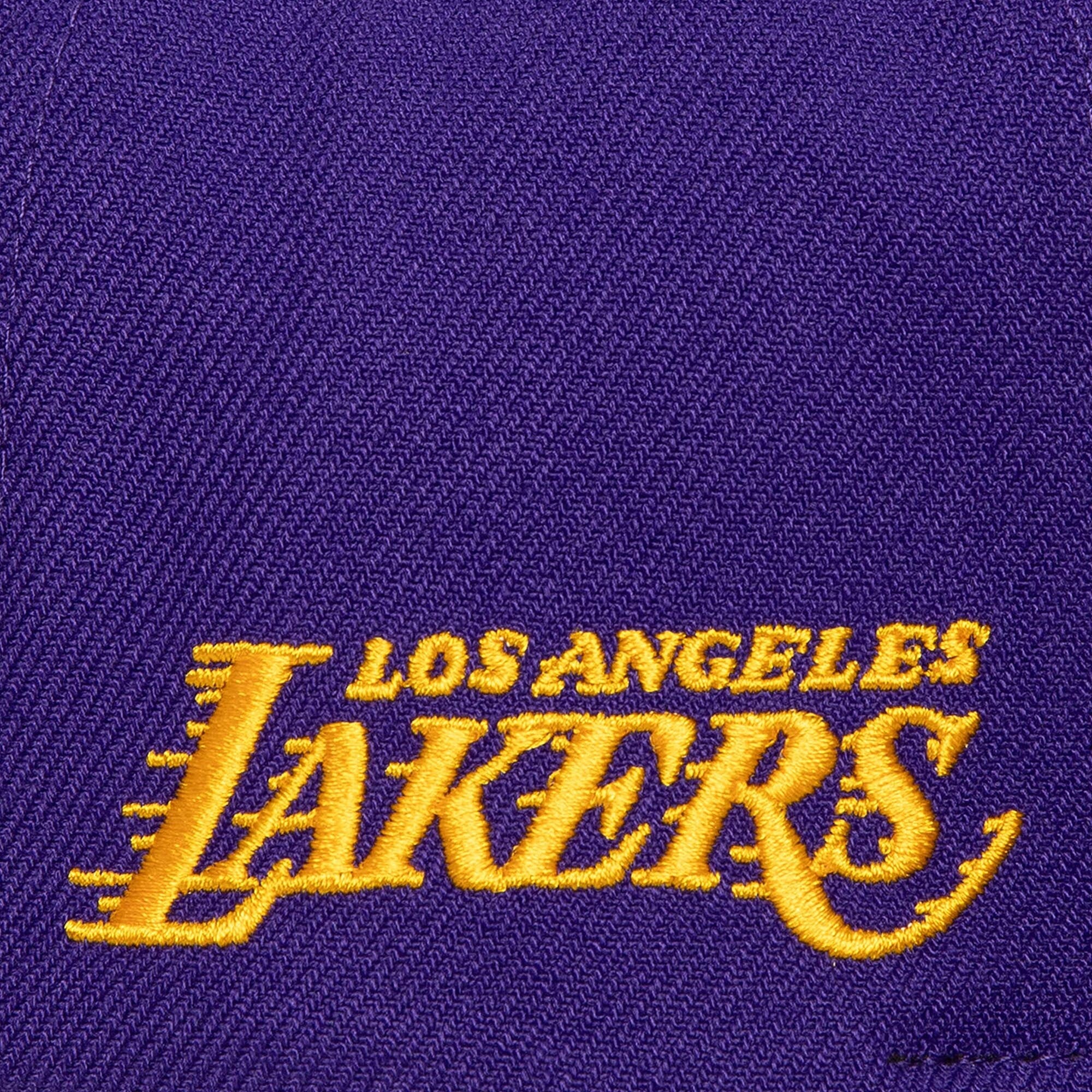 Mens Mitchell & Ness NBA STARLIGHT SNAPBACK LAKERS