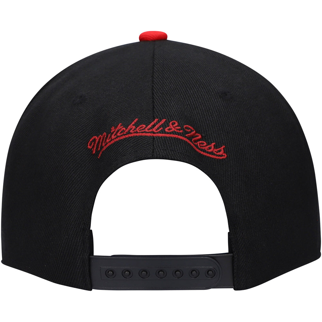 MENS MITCHELL & NESS NBA DUAL WHAMMY SNAPBACK BULLS - BLACK-RED