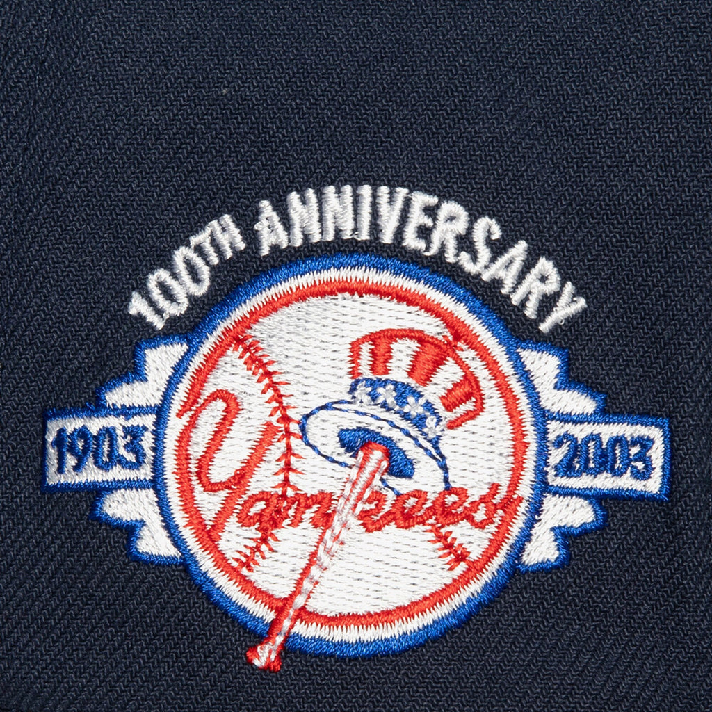 Mens Mitchell & Ness MLB BASES LOADED FITTED COOP YANKEES