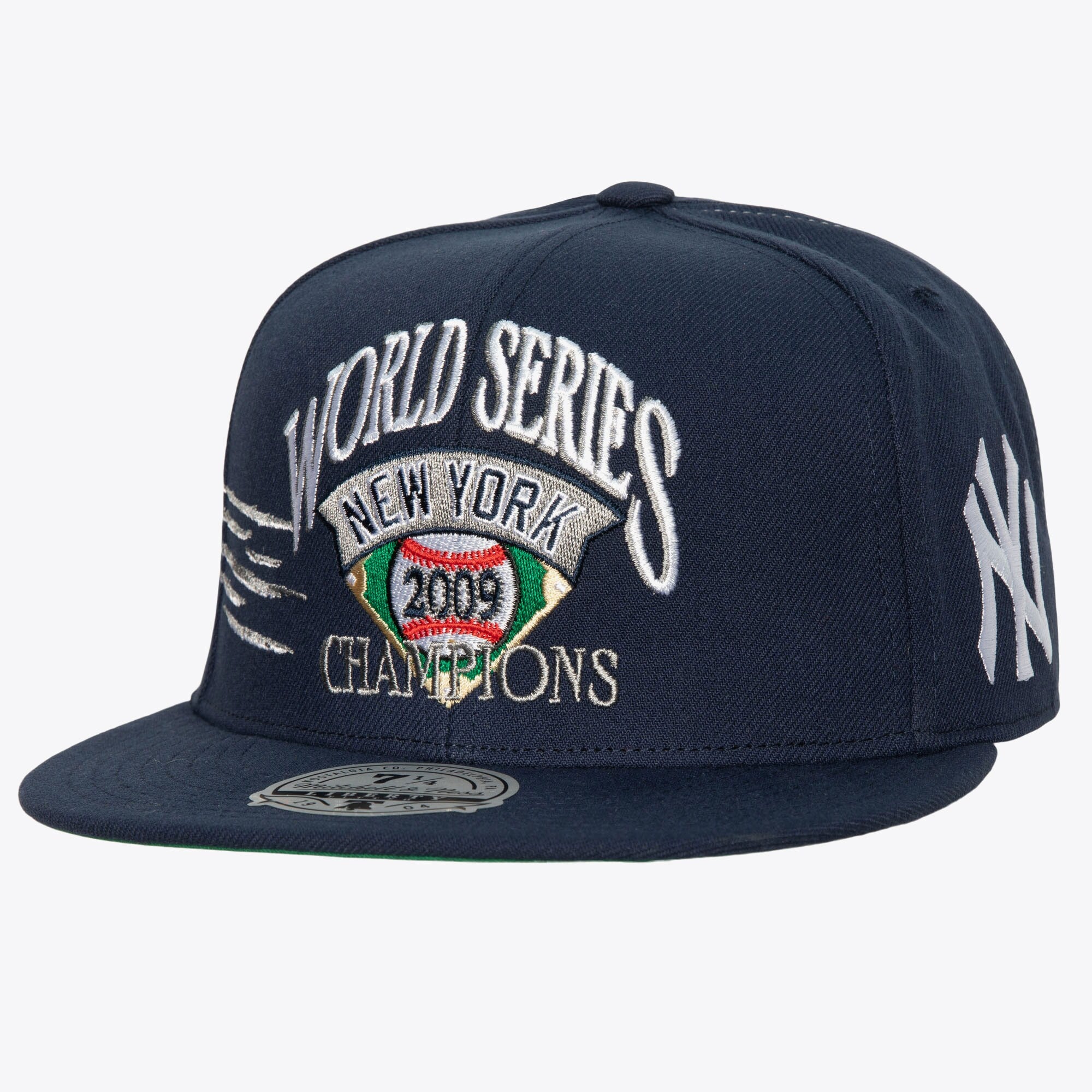 Mens Mitchell & Ness MLB OUT OF THE PARK CHAMPIONS FITTED YANKEES
