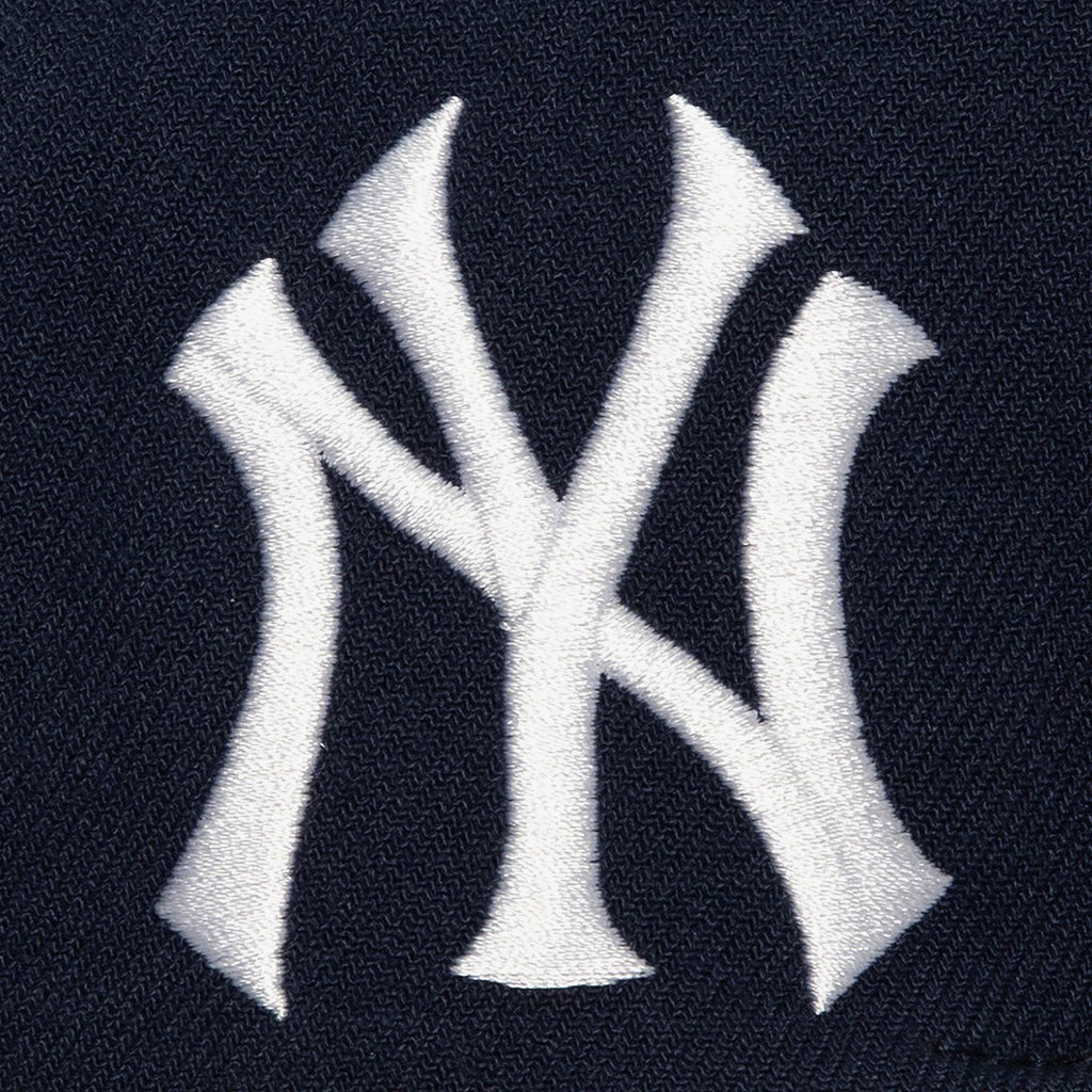 Mens Mitchell & Ness MLB RETRO SPORT SNAPBACK YANKEES