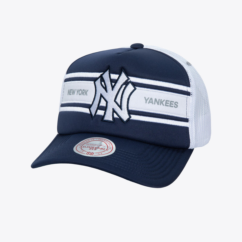 Mens Mitchell & Ness MLB SIDELINE TRUCKER YANKEES