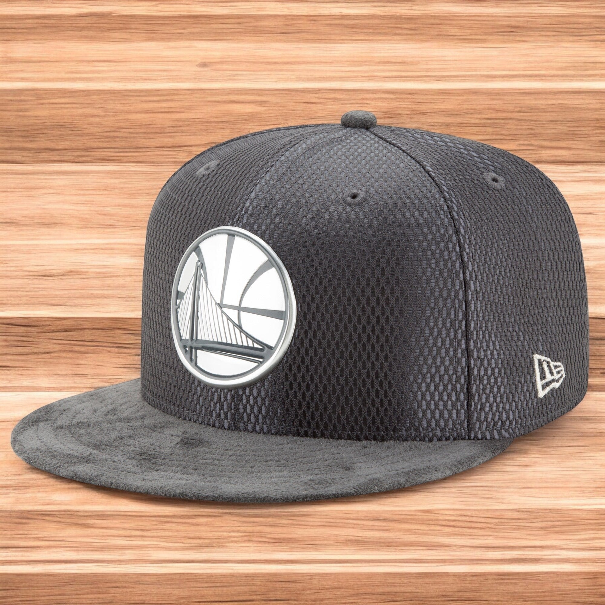 [11472053] Mens New Era NBA GS WARRIORS ON THE COURT 950 SNAPBACK - GRAY