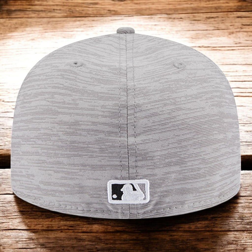 [60301843] MENS NEW ERA MLB CHICAGO WHITE SOX 5950 CLUBHOUSE 2023 FITTED - GRAY
