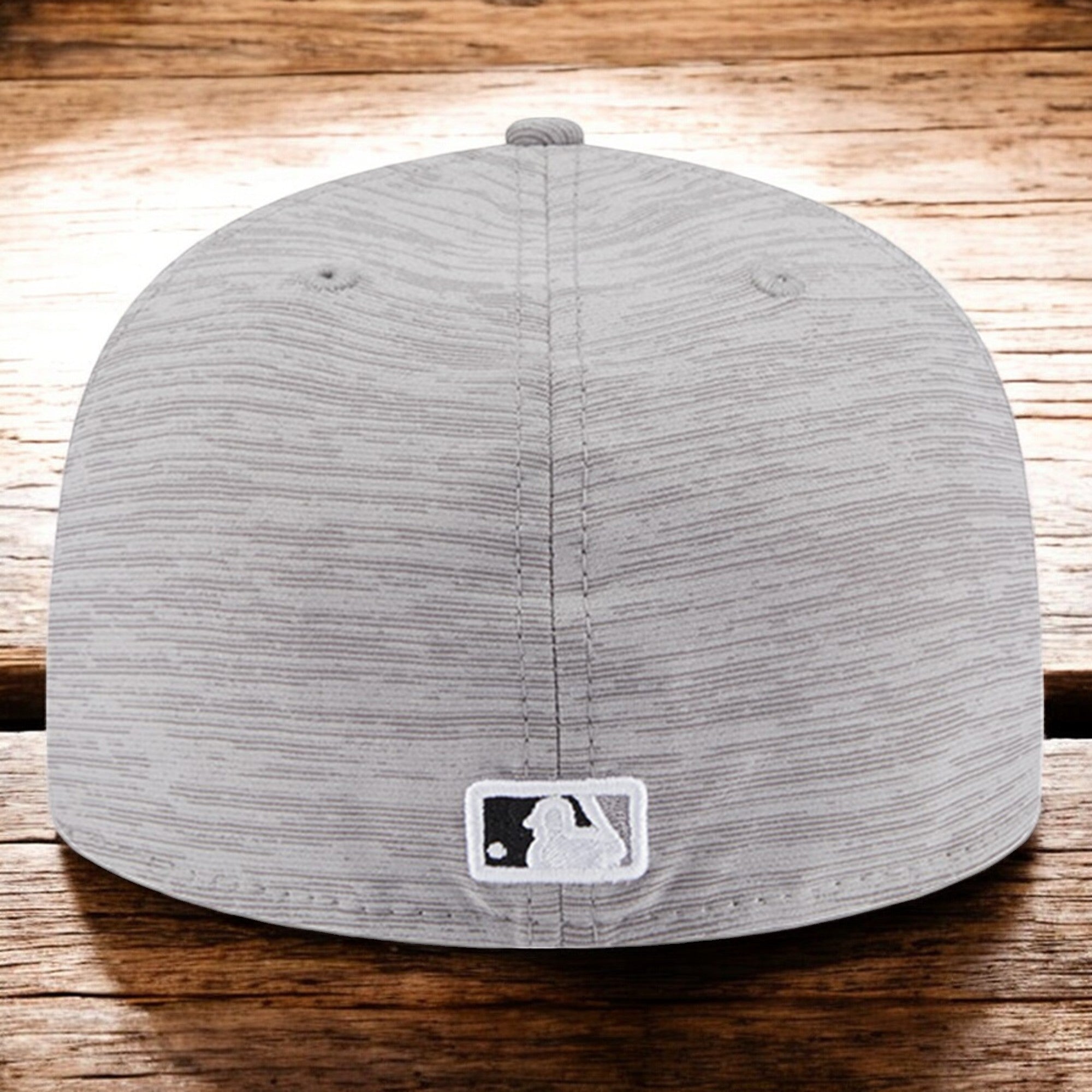 [60301843] MENS NEW ERA MLB CHICAGO WHITE SOX 5950 CLUBHOUSE 2023 FITTED - GRAY