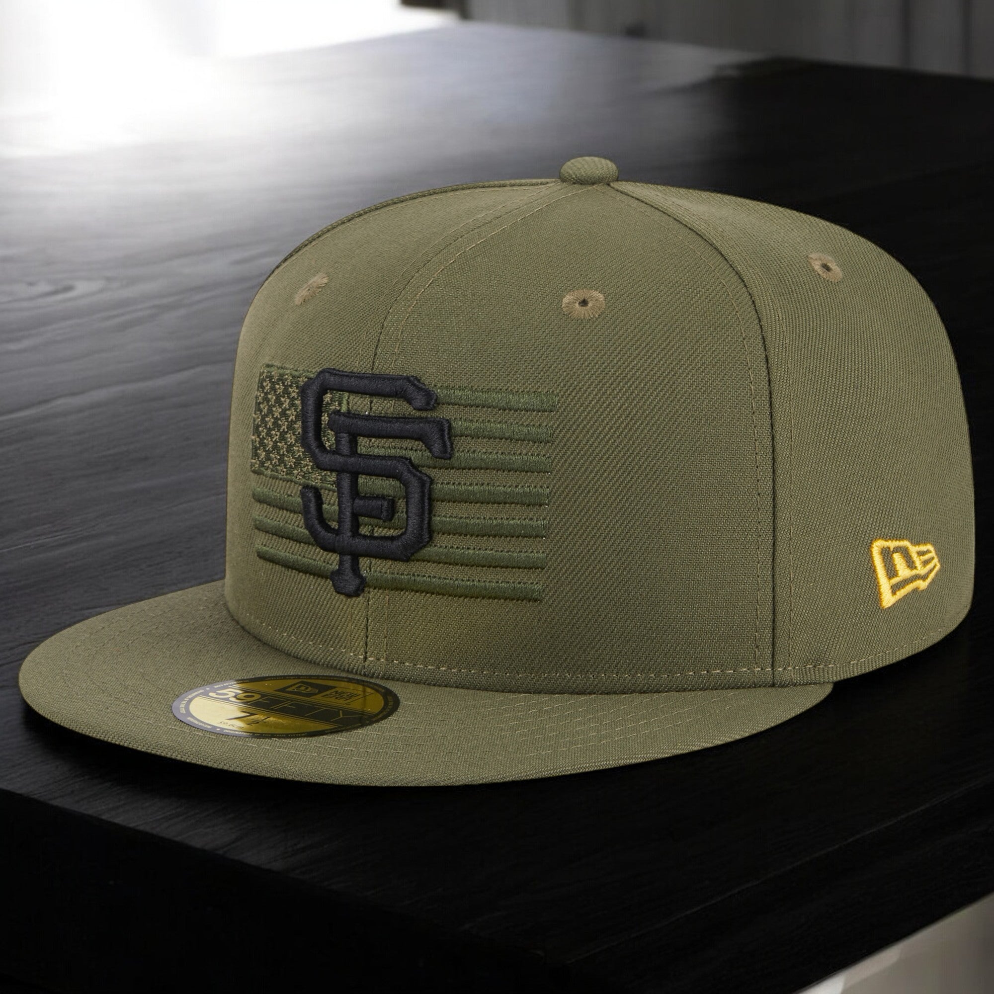 [60352769] Mens New Era MLB 5950 ARMED FORCES DAY ON-FIELD FITTED - SF GIANTS