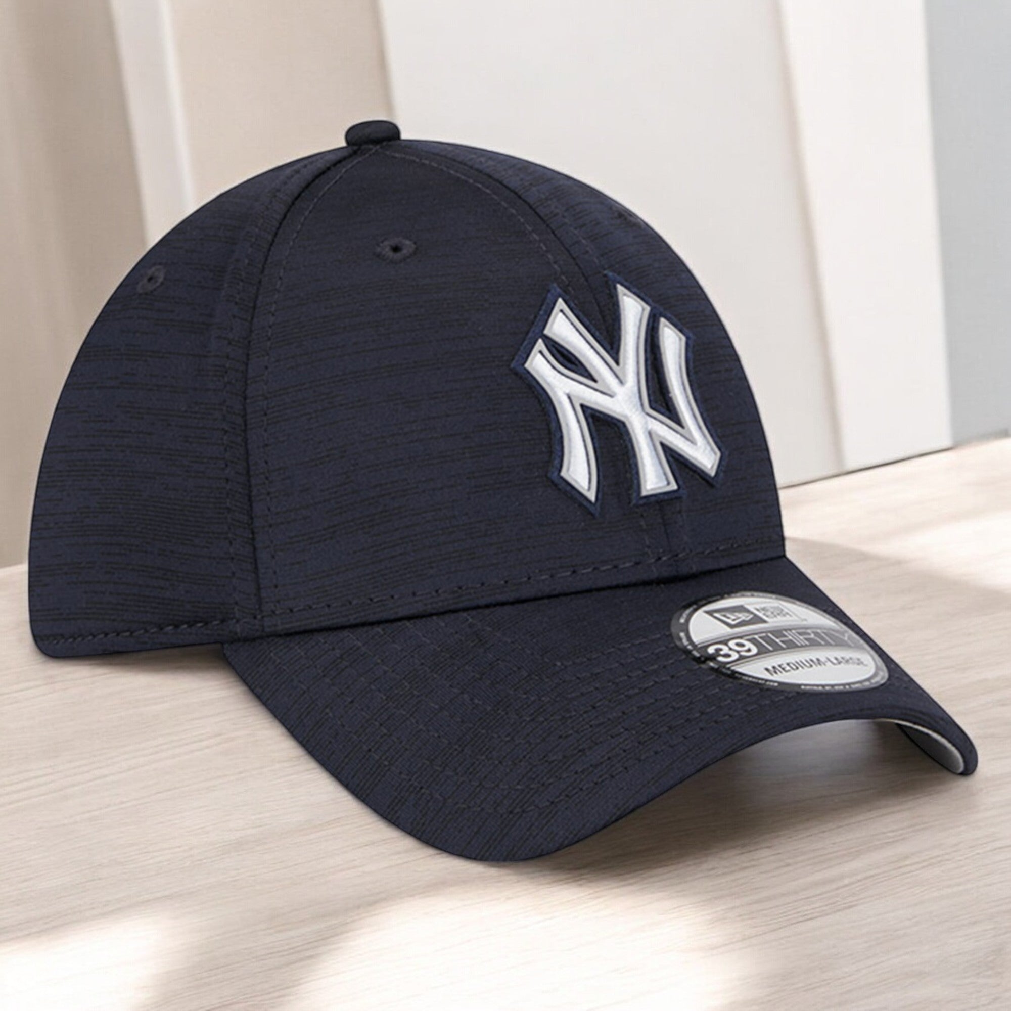 [60301678] MENS NEW ERA MLB NY YANKEES 3930 CLUBHOUSE 2023 FLEX - NAVY