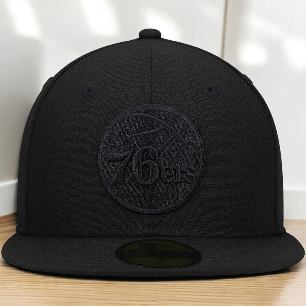 [70632992] Mens New Era NBA 5950 BLACK ON BLACK FITTED - PHILADELPHIA 76ERS