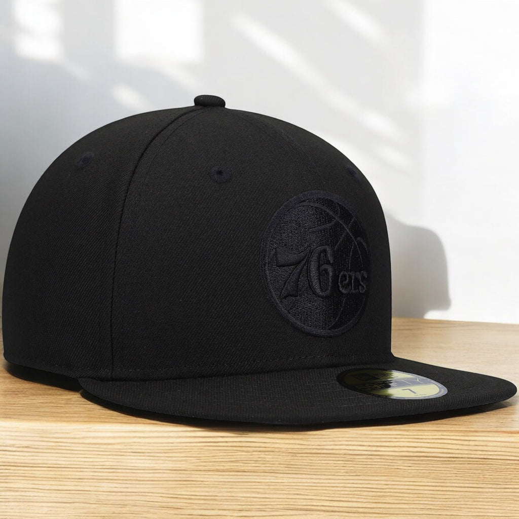 [70632992] Mens New Era NBA 5950 BLACK ON BLACK FITTED - PHILADELPHIA 76ERS