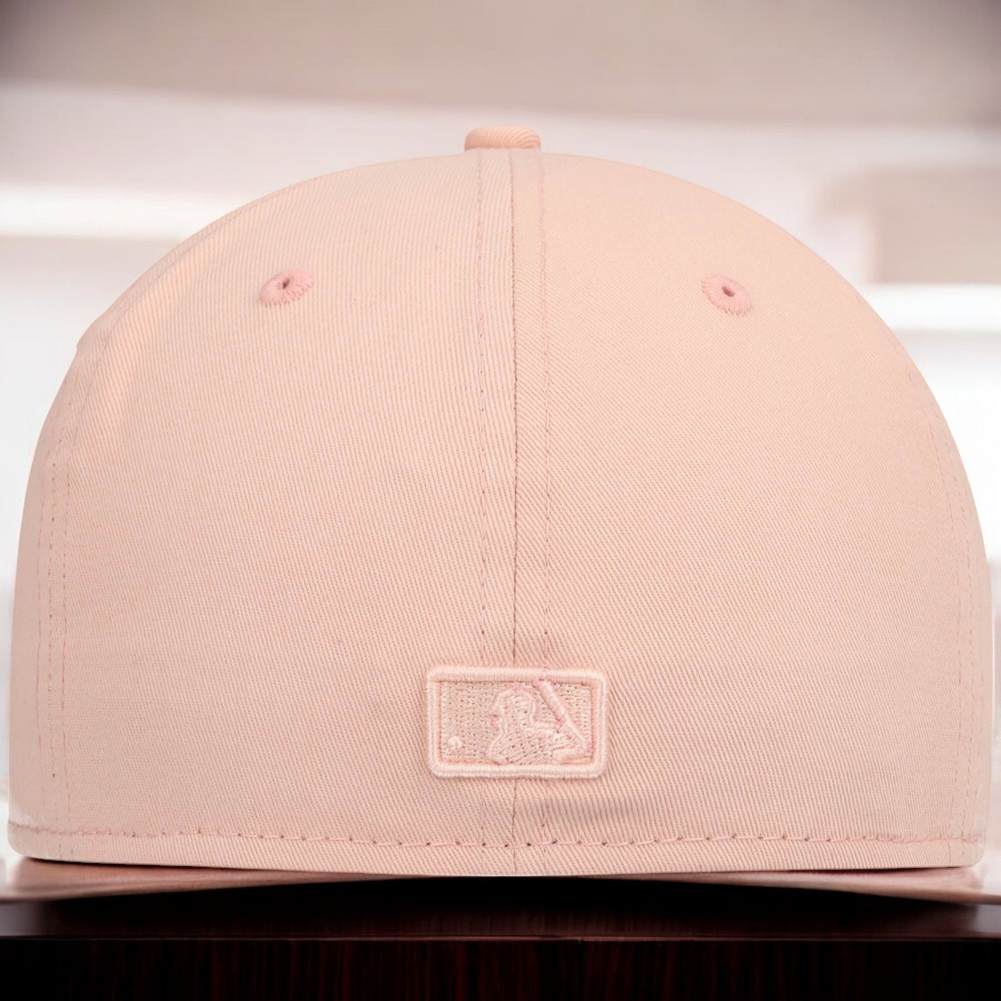 [70618648] Mens New Era MLB ATLANTA BRAVES 5950 FITTED - BLUSH SKY TONAL
