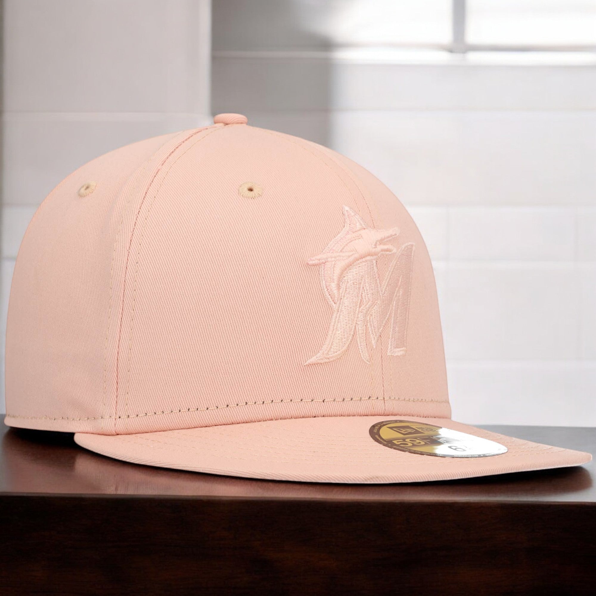 [70620208] Mens New Era MLB MIAMI MARLINS 5950 FITTED - PINK BLUSH SKY TONAL