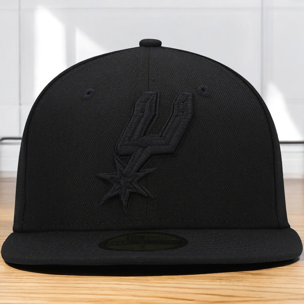 [70633005] Mens New Era NBA 5950 BLACK ON BLACK FITTED - SA SPURS
