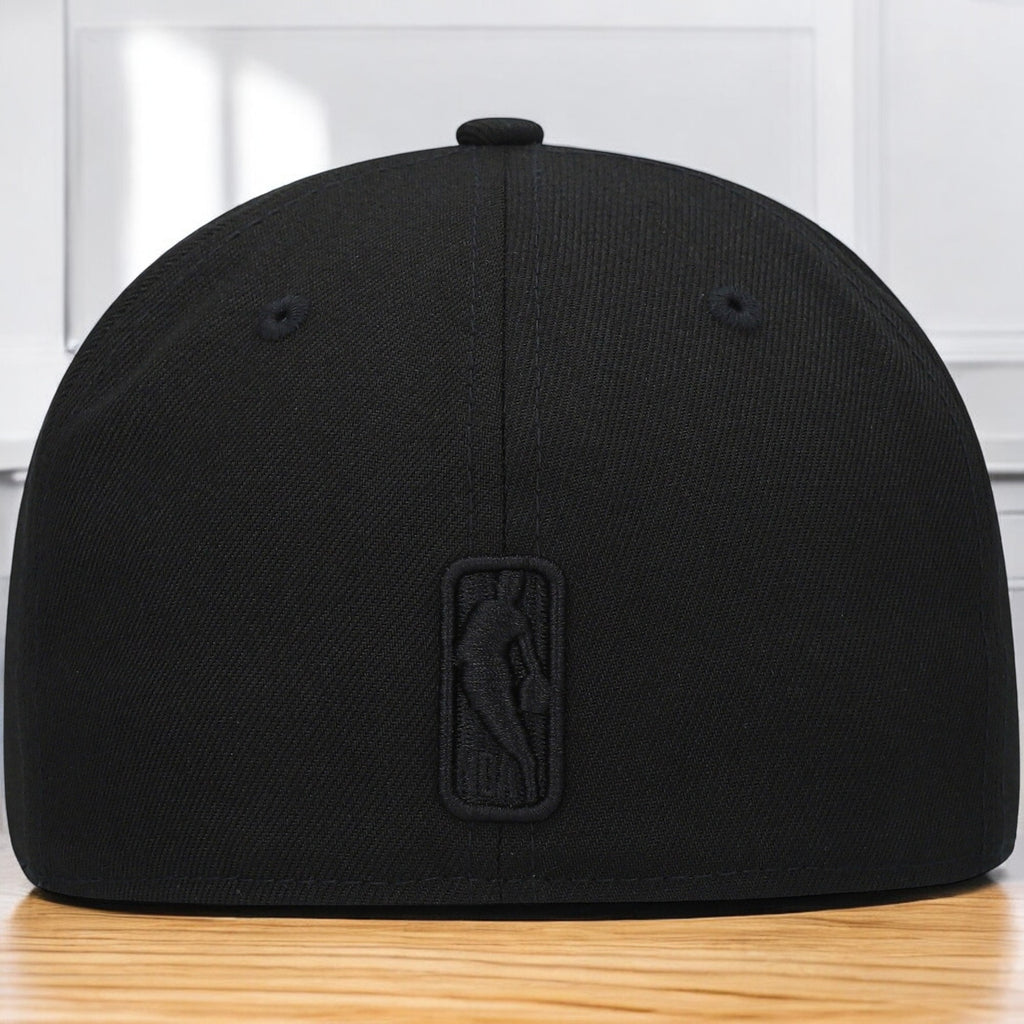 [70633005] Mens New Era NBA 5950 BLACK ON BLACK FITTED - SA SPURS