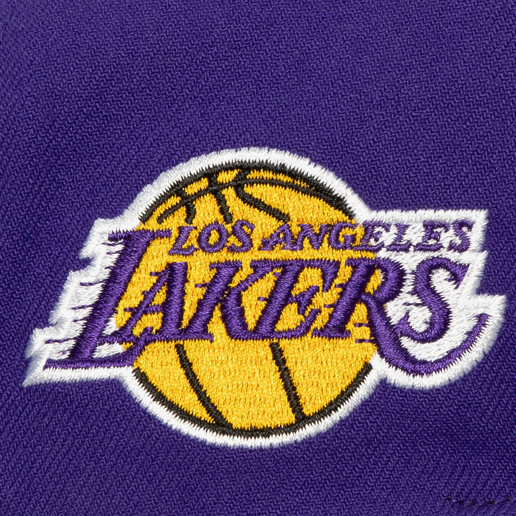 MENS MITCHELL & NESS NBA RETRO SPORT SNAPBACK LAKERS
