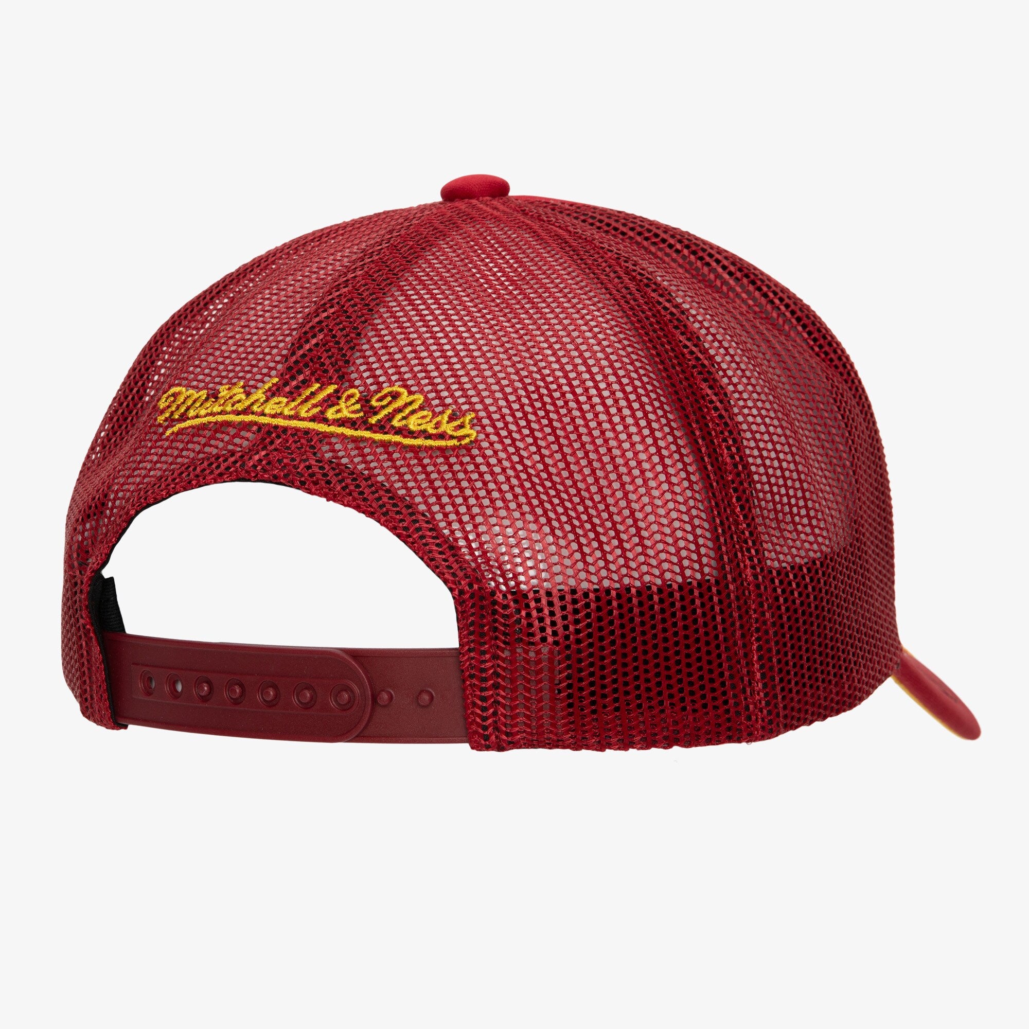 MENS MITCHELL & NESS NBA PUFF THE MAGIC TRUCKER HWC HAWKS