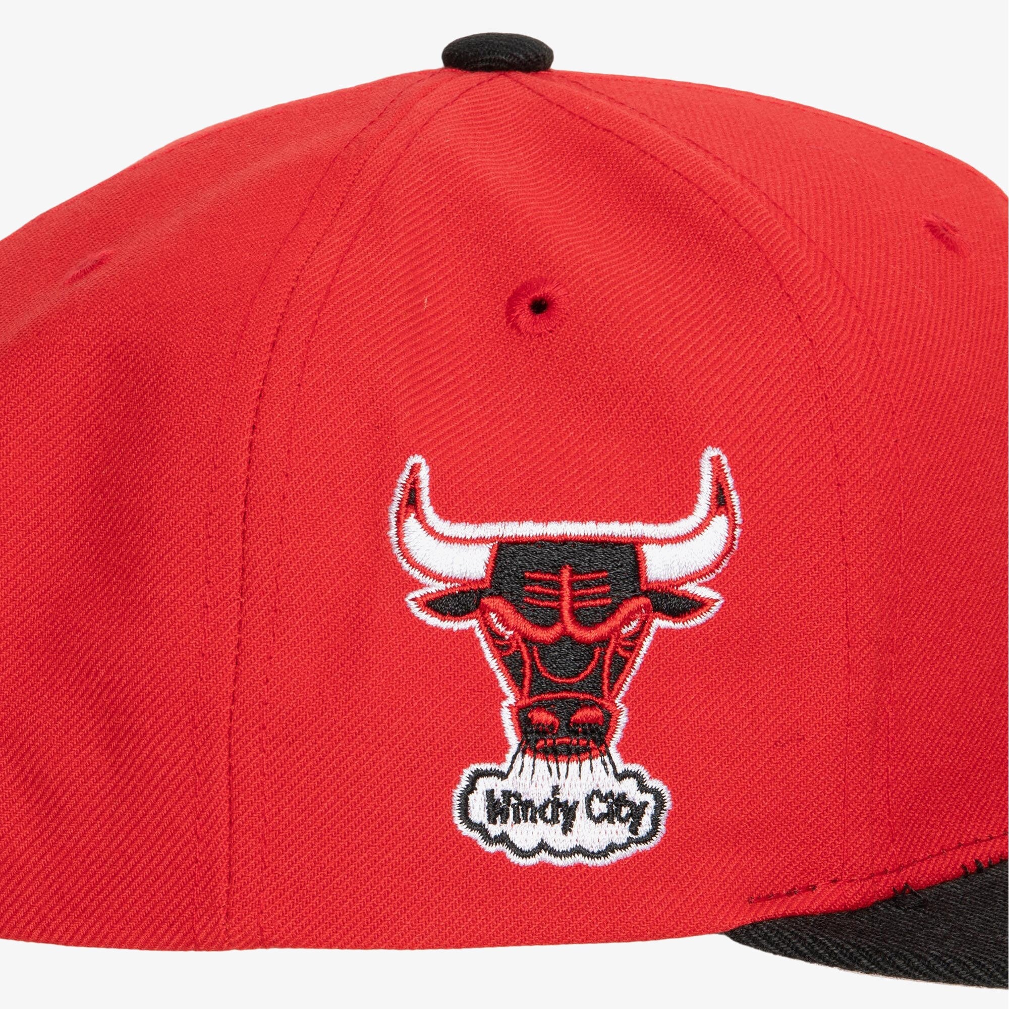 MENS MITCHELL & NESS NBA TEAM INSIDER SNAPBACK HWC BULLS - RED-BLACK