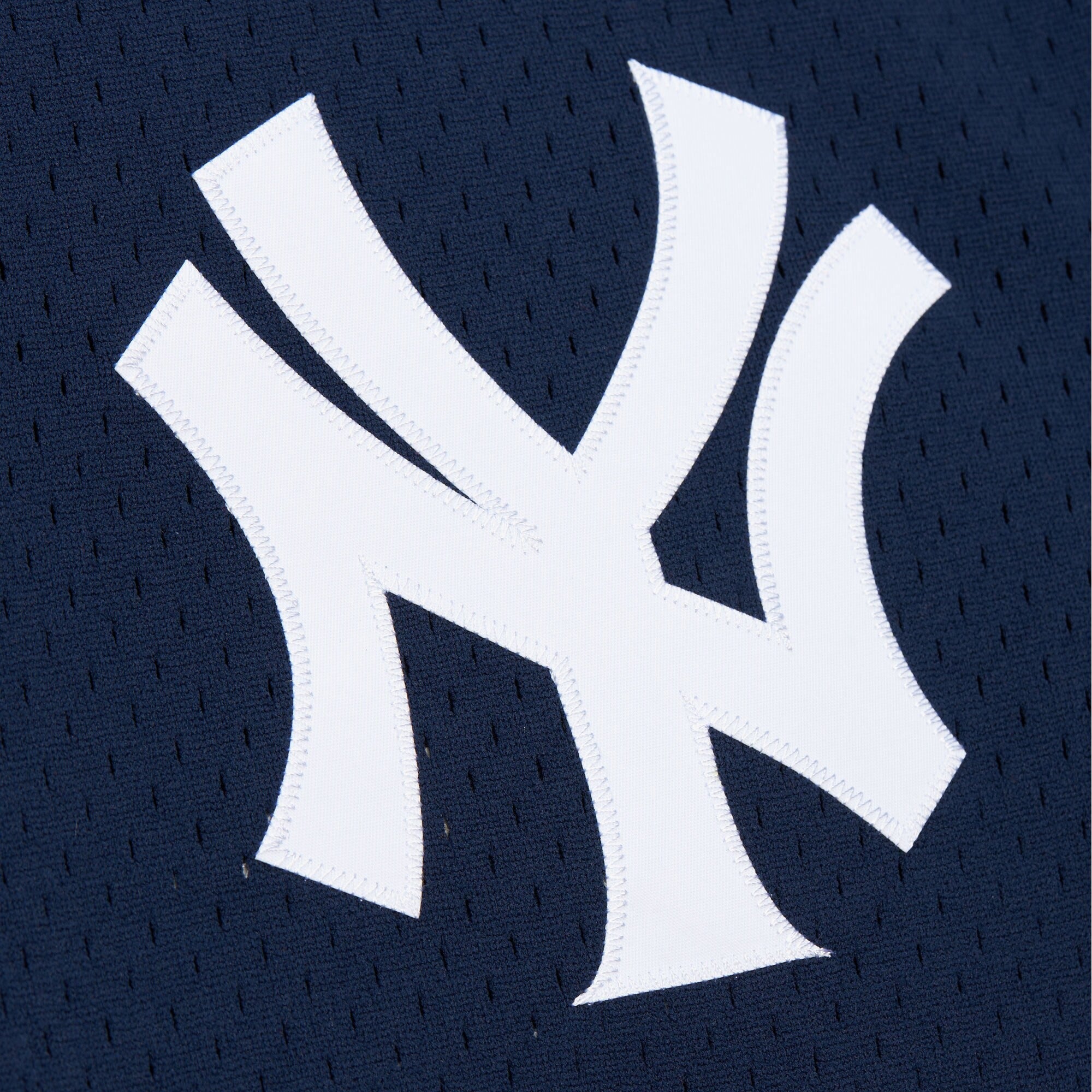MENS MITCHELL & NESS MLB AUTHENTIC BP JERSEY - YANKEES 1997 REGGIE JACKSON