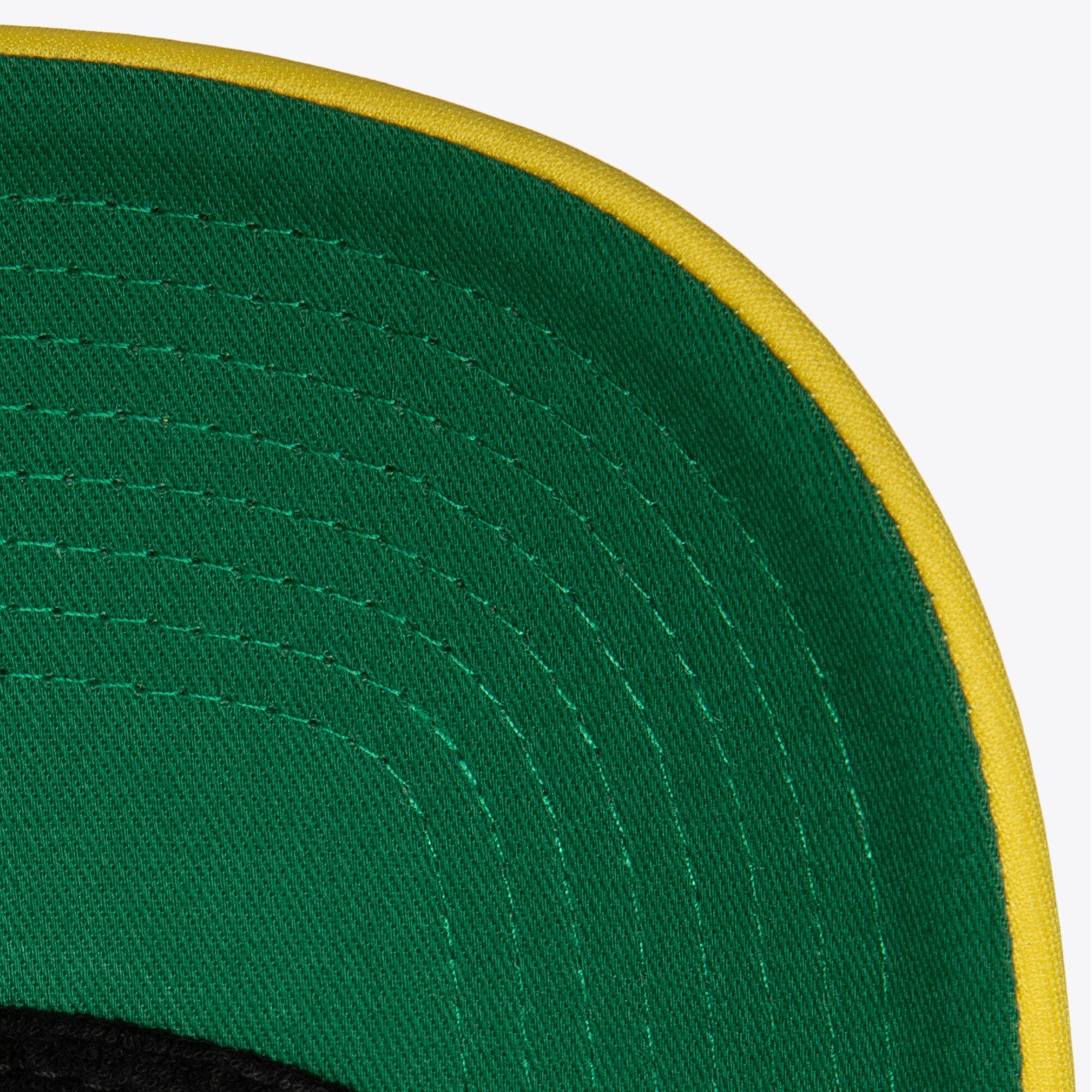 MENS MITCHELL & NESS NBA CHAMPS FEST TRUCKER HWC WARRIORS - WHITE