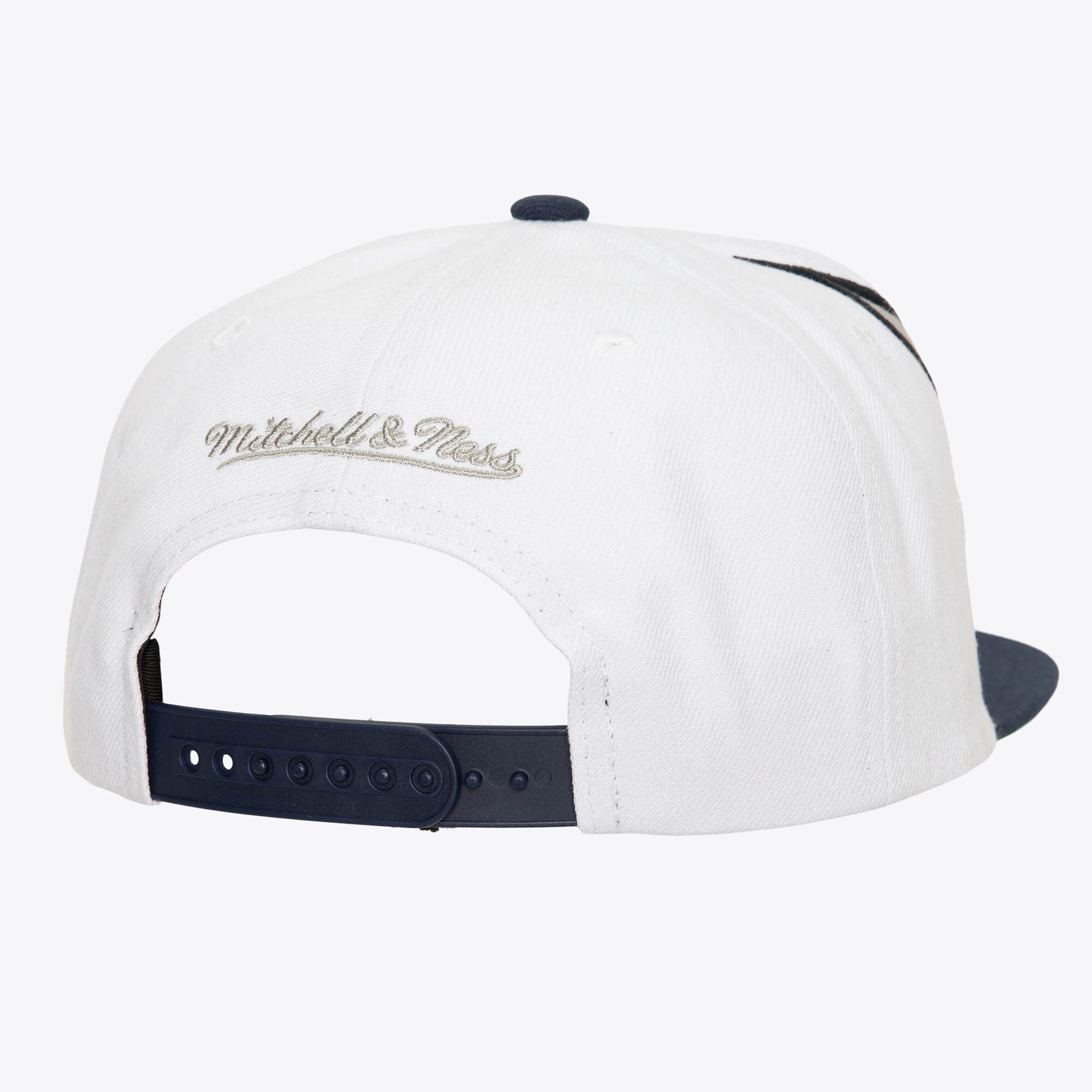 Mens Mitchell & Ness MLB WAVERUNNER SNAPBACK YANKEES