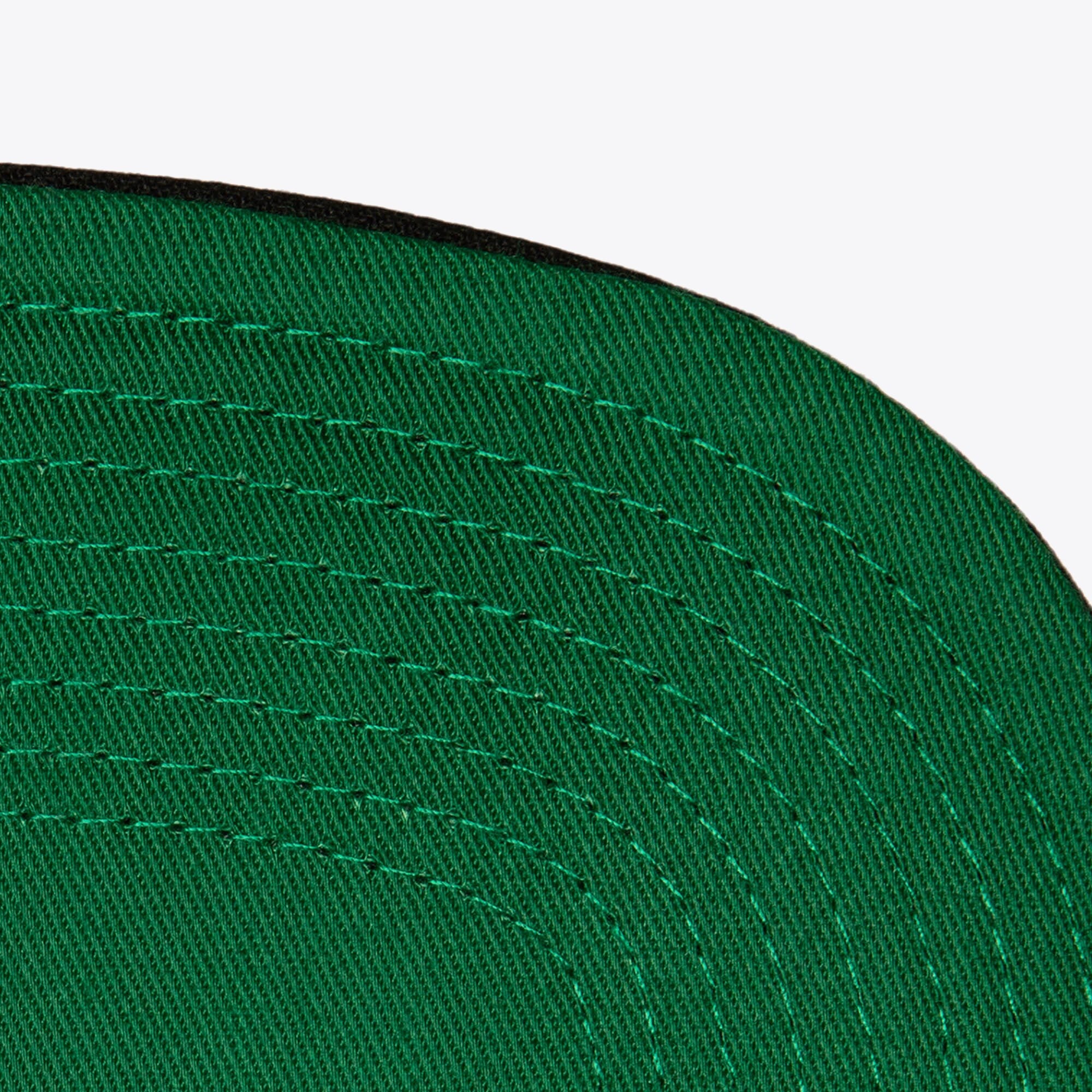MENS MITCHELL & NESS MLB WAVERUNNER SNAPBACK GIANTS