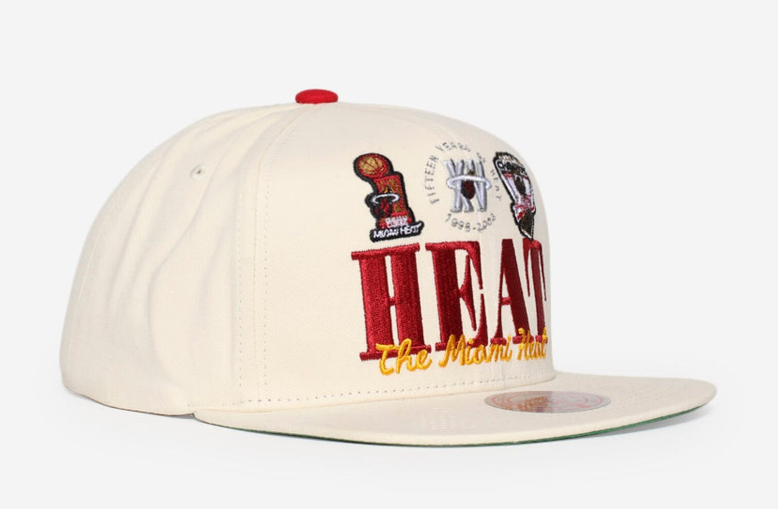 MENS MITCHELL & NESS NBA REFRAME RETRO SNAPBACK HWC HEAT