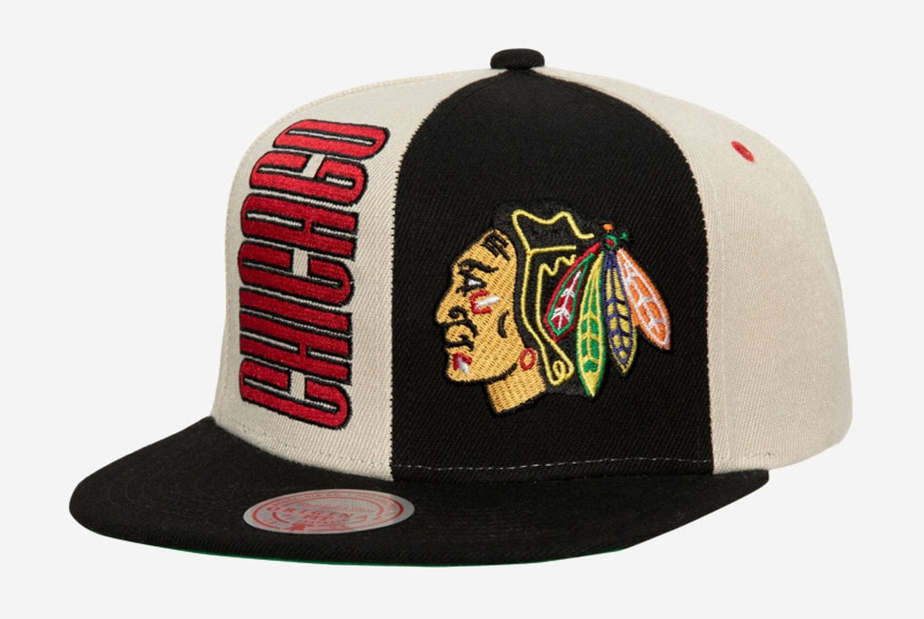 MENS MITCHELL & NESS NHL POP PANEL SNAPBACK BLACKHAWKS - OFF WHITE