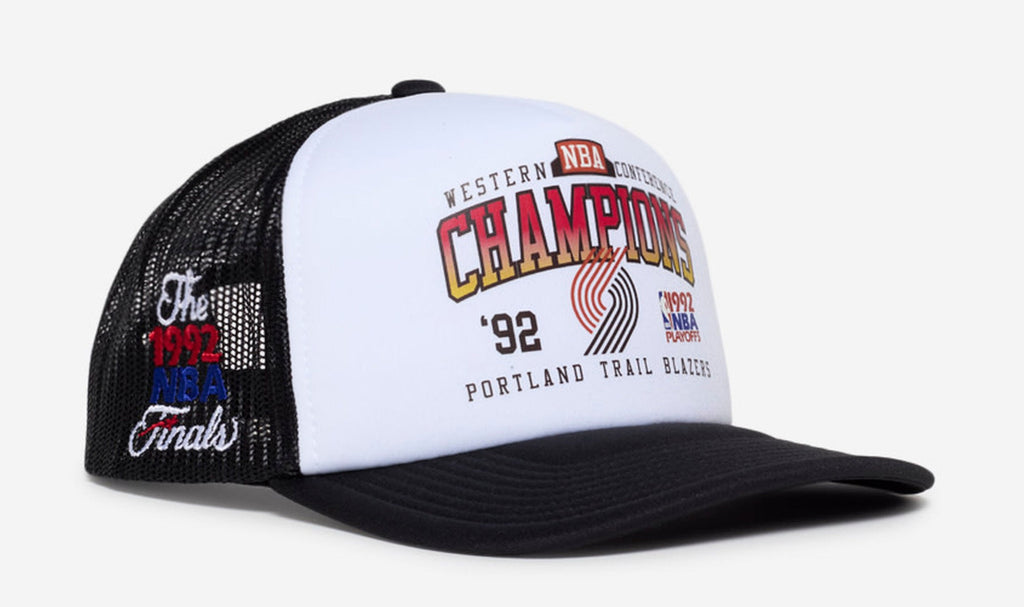 MENS MITCHELL & NESS NBA CHAMPIONS TRUCKER HWC TRAIL BLAZERS - WHITE