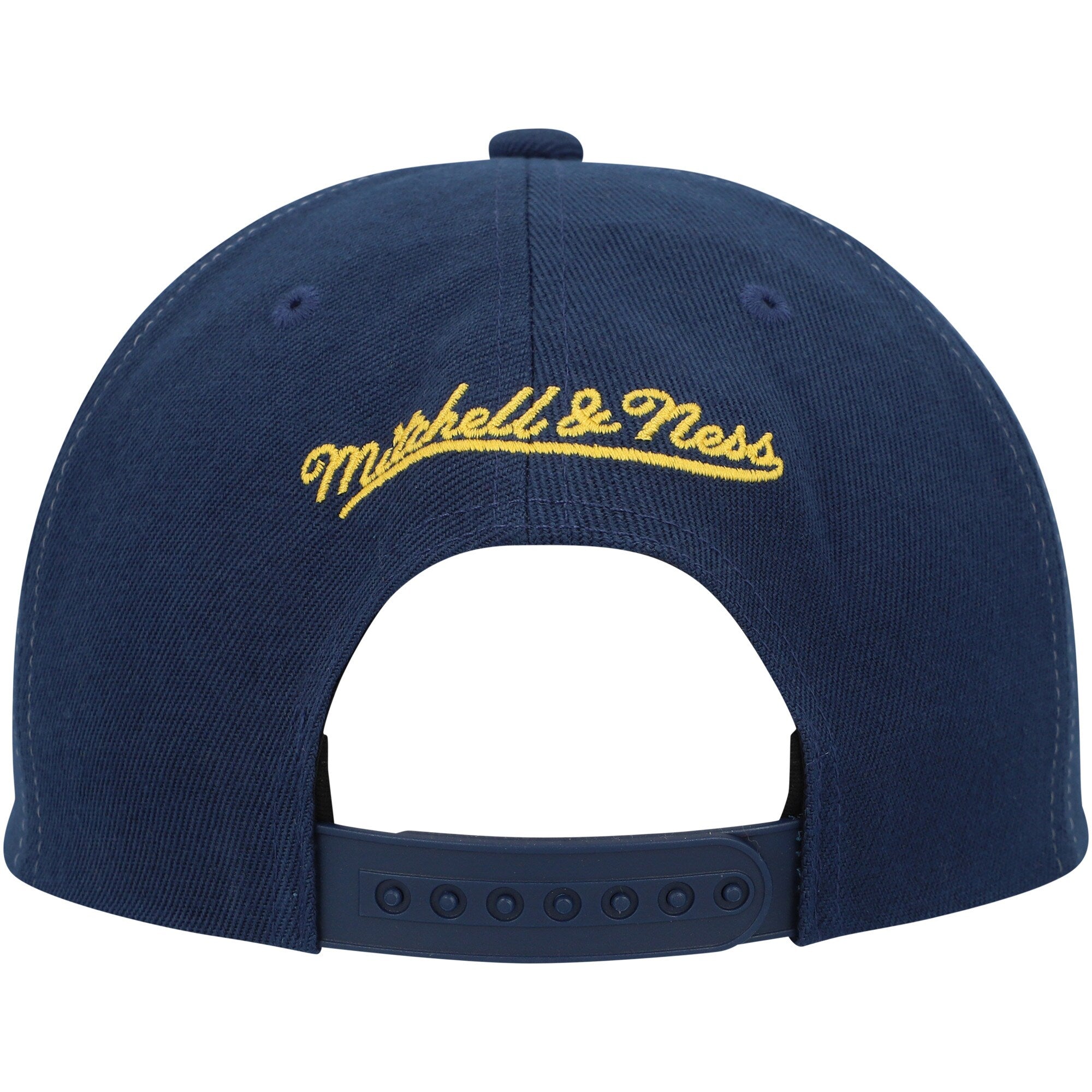 Mens Mitchell & Ness NCAA SHARKTOOTH SNAPBACK MARQUETTE