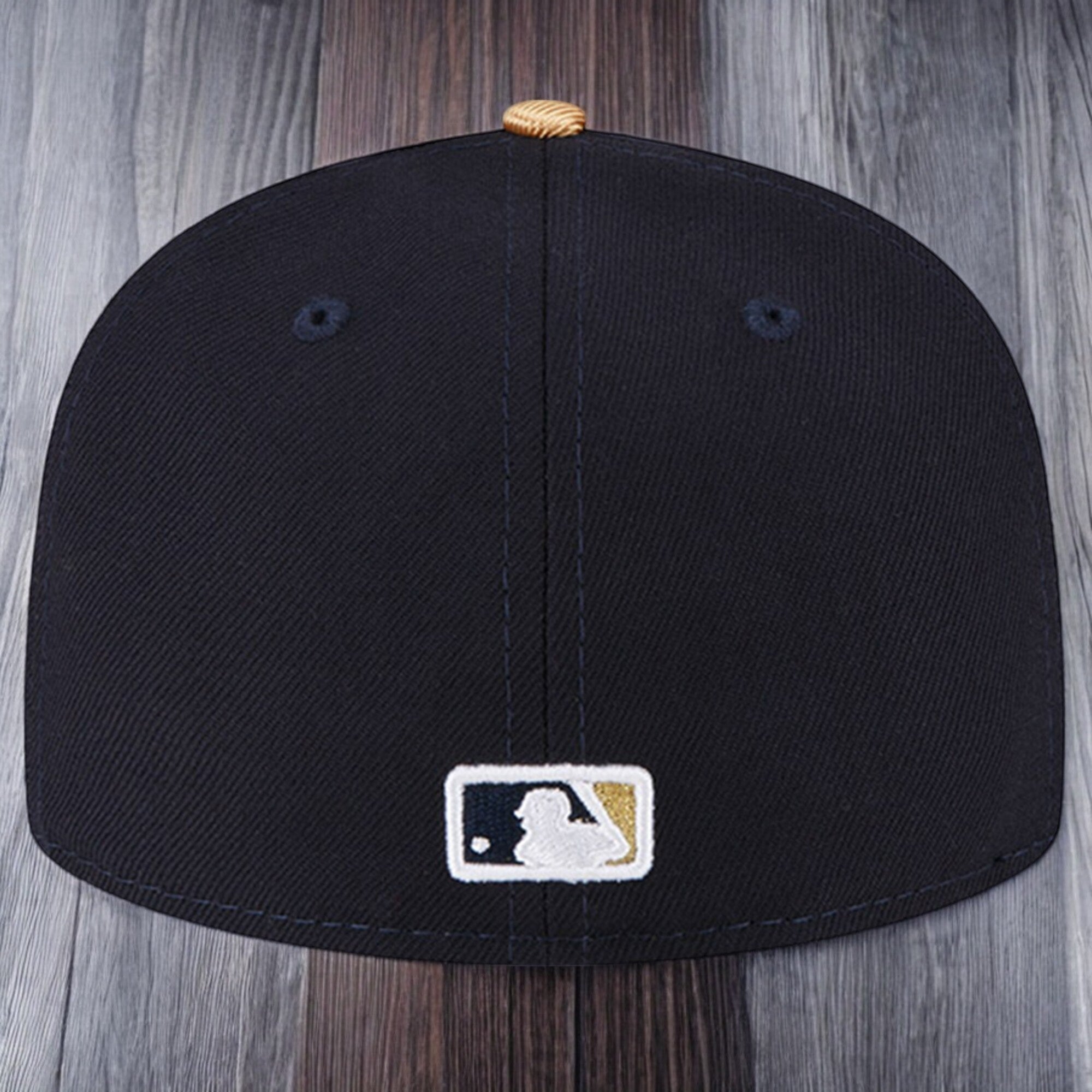[60413994] MENS NEW ERA MLB HOUSTON ASTROS 5950 GOLD 2023 FITTED - NAVY/GOLD