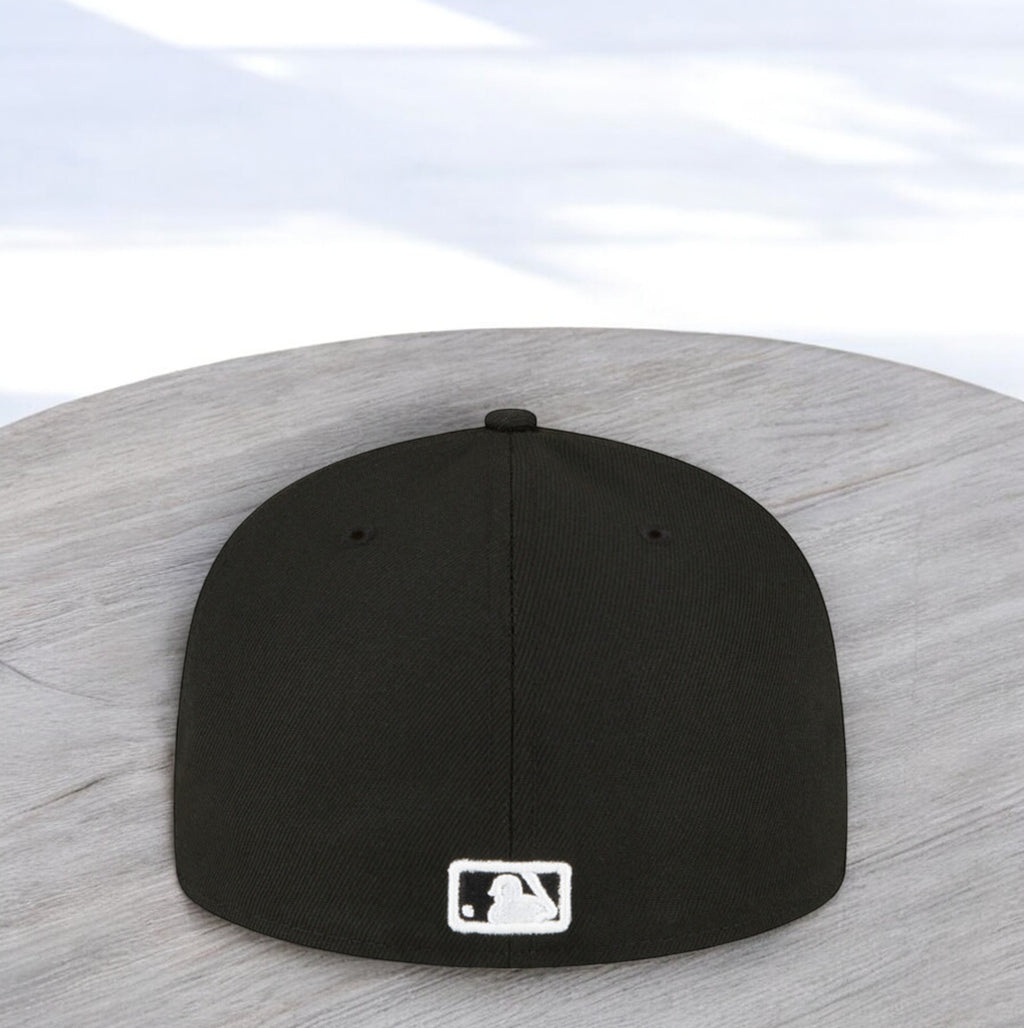 [60291305] Mens New Era MLB NY YANKEES 5950 FITTED SIDE PATCH 2000 WORLD SERIES