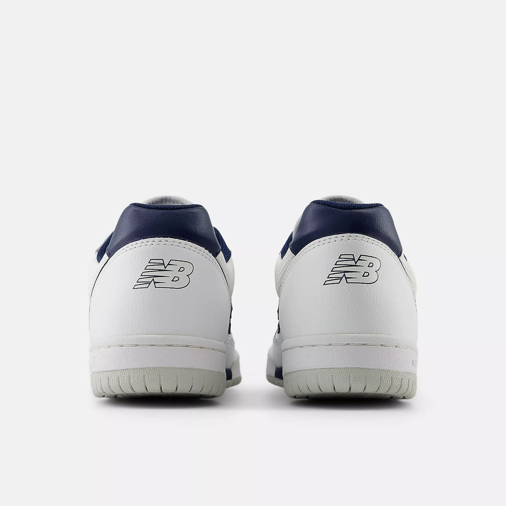 [NM600TTN] MENS NEW BALANCE NUMERIC TOM KNOX 600 'WHITE/NAVY'