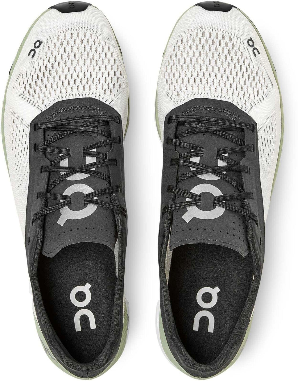 [37.99641] Mens On Running Cloudboom 'White Black'