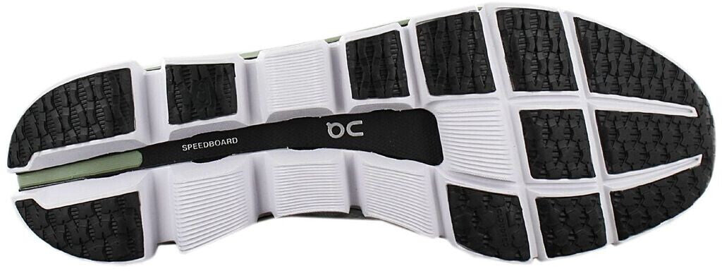 [37.99641] Mens On Running Cloudboom 'White Black'